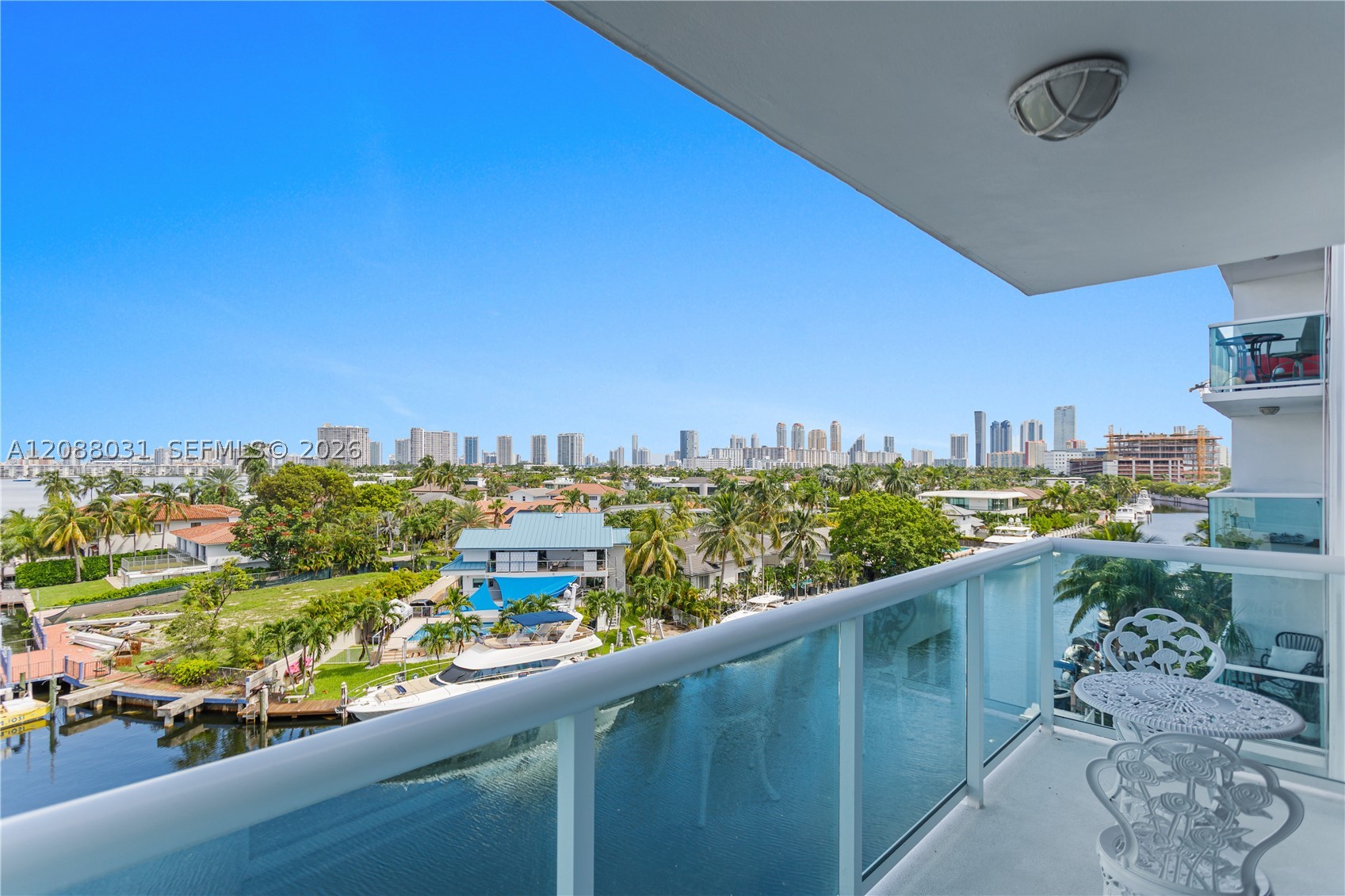 North Miami Beach photo 4