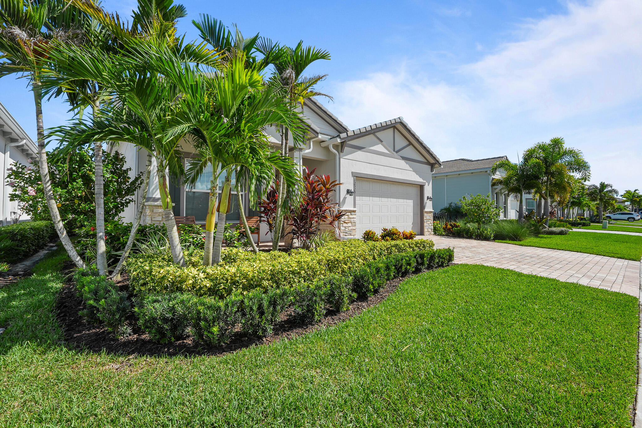 Palm Beach Gardens photo 3