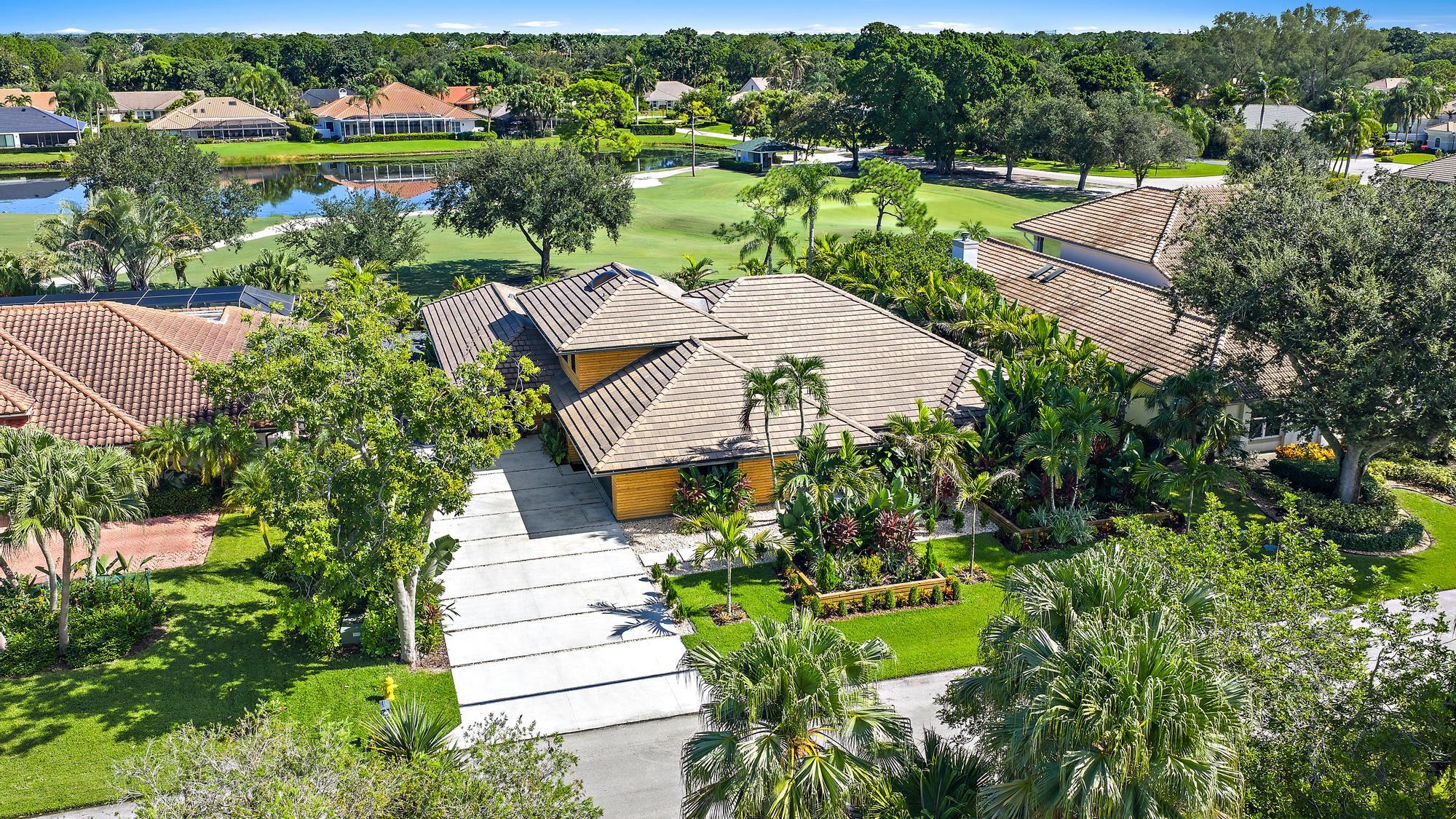 Palm Beach Gardens photo 3