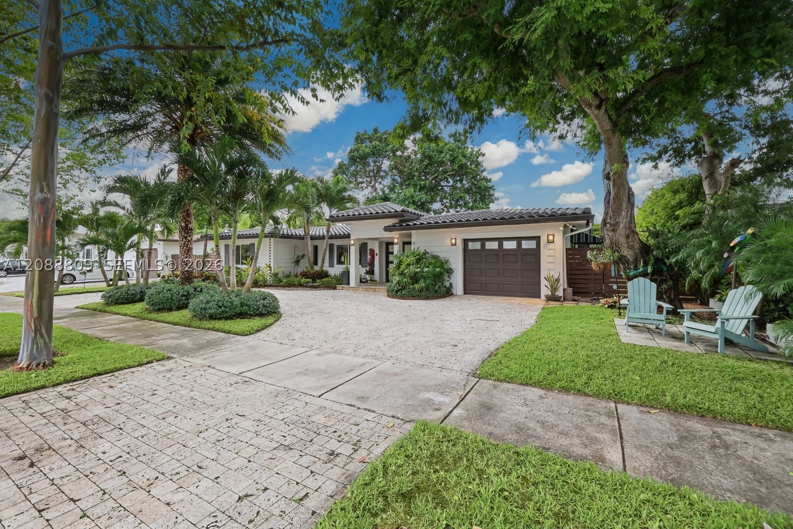 Palmetto Bay photo 2