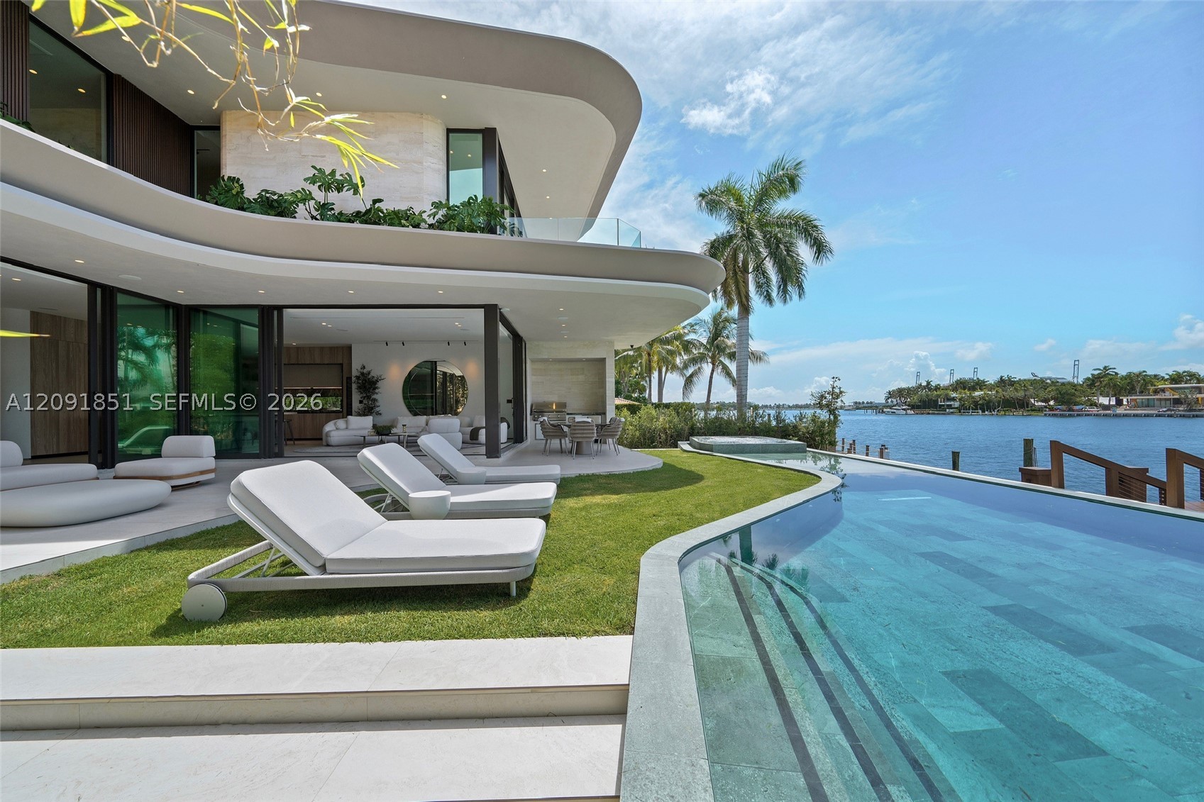 Miami Beach photo 3