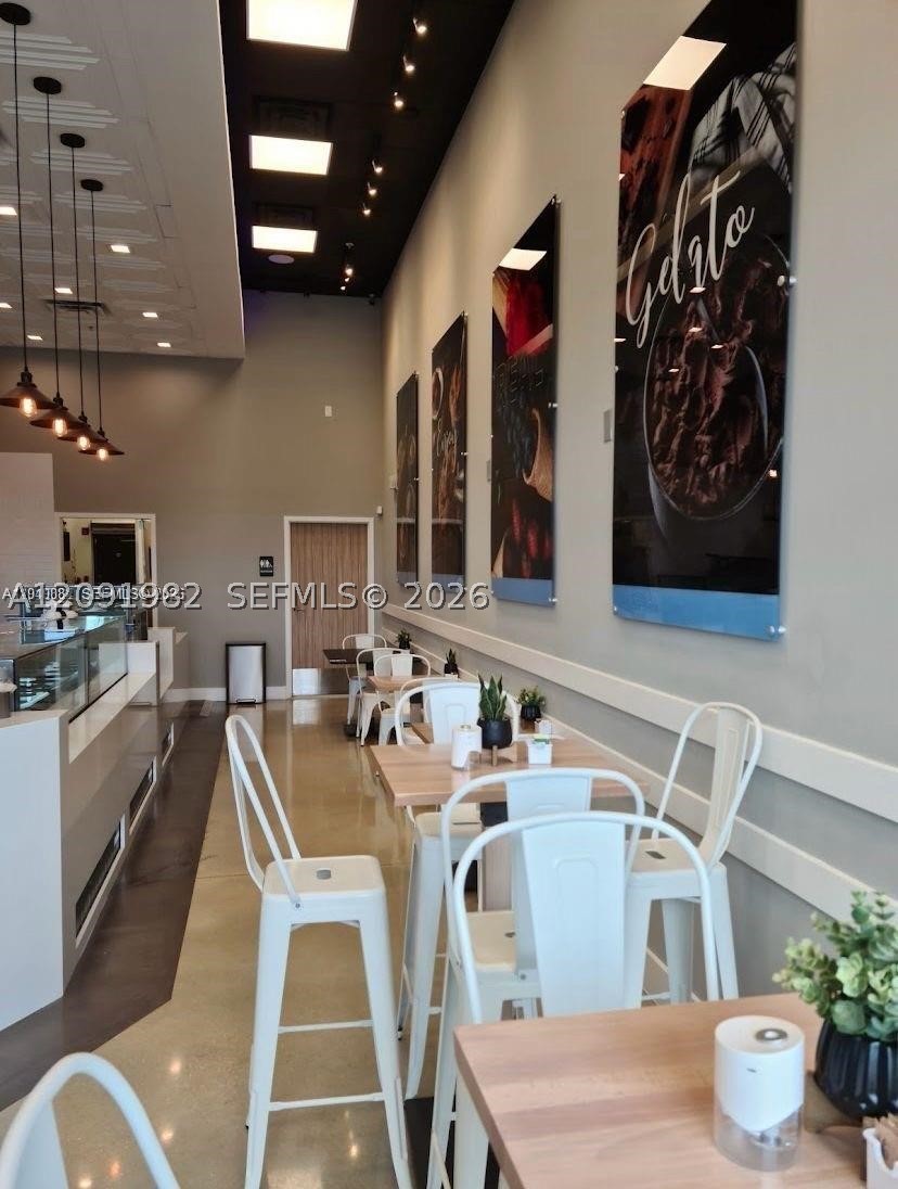 Pembroke Pines photo 5