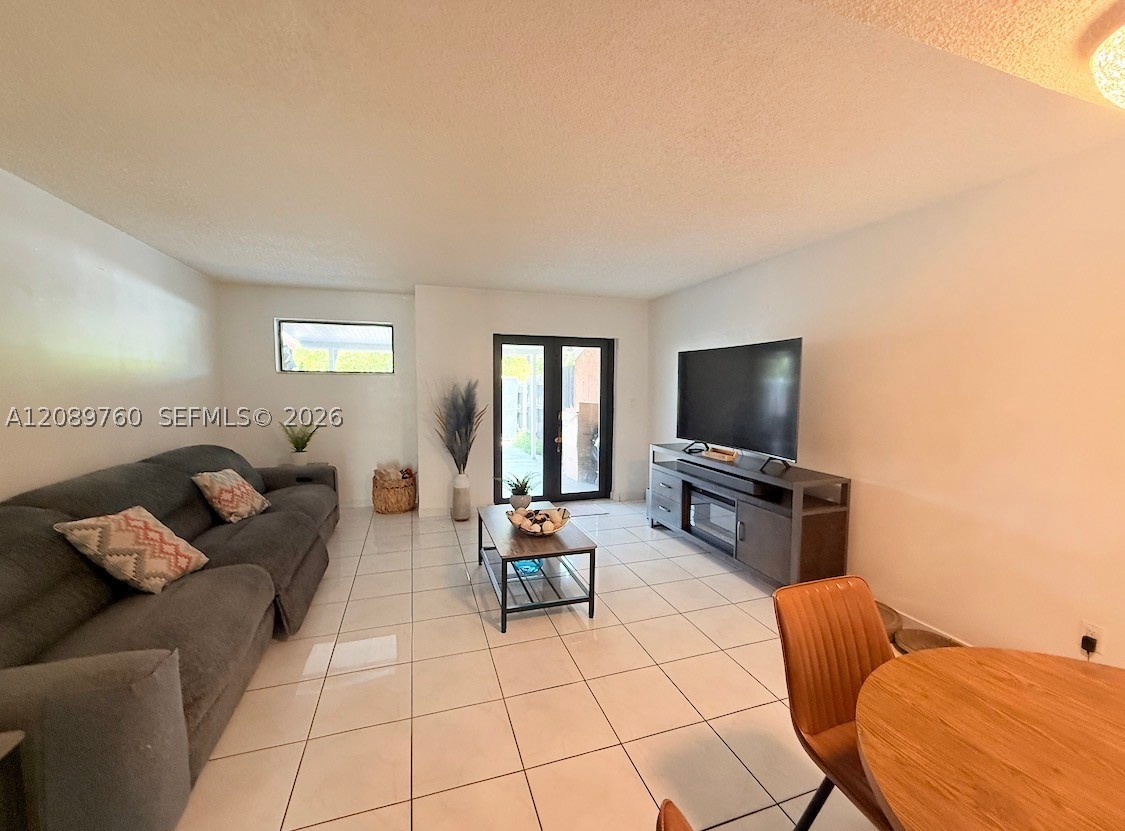 Hialeah photo 5