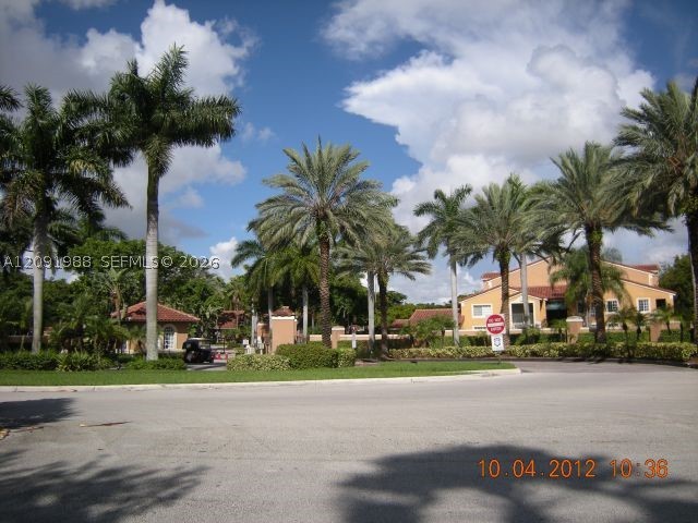 Miramar photo 3