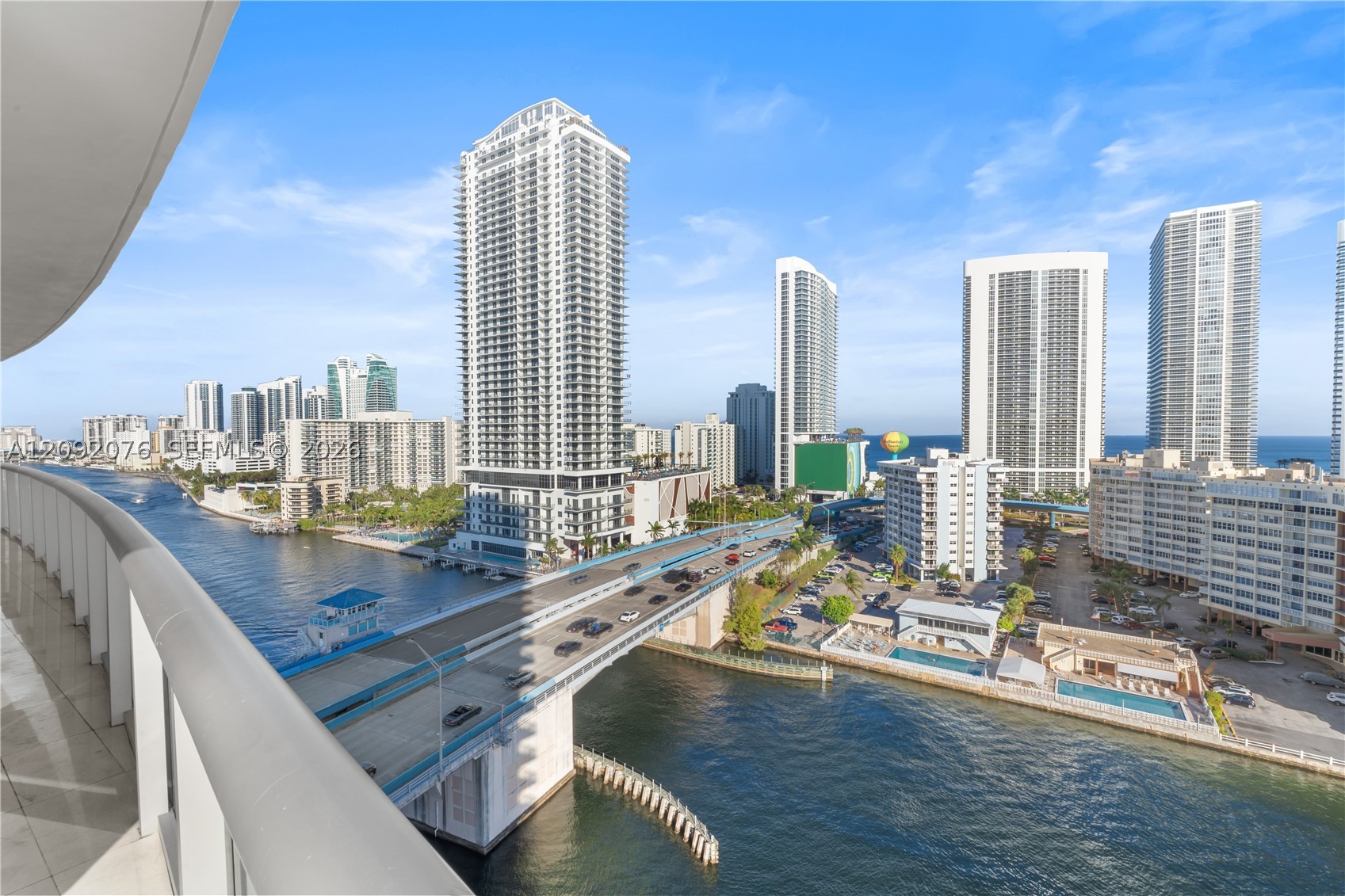Hallandale Beach photo 3