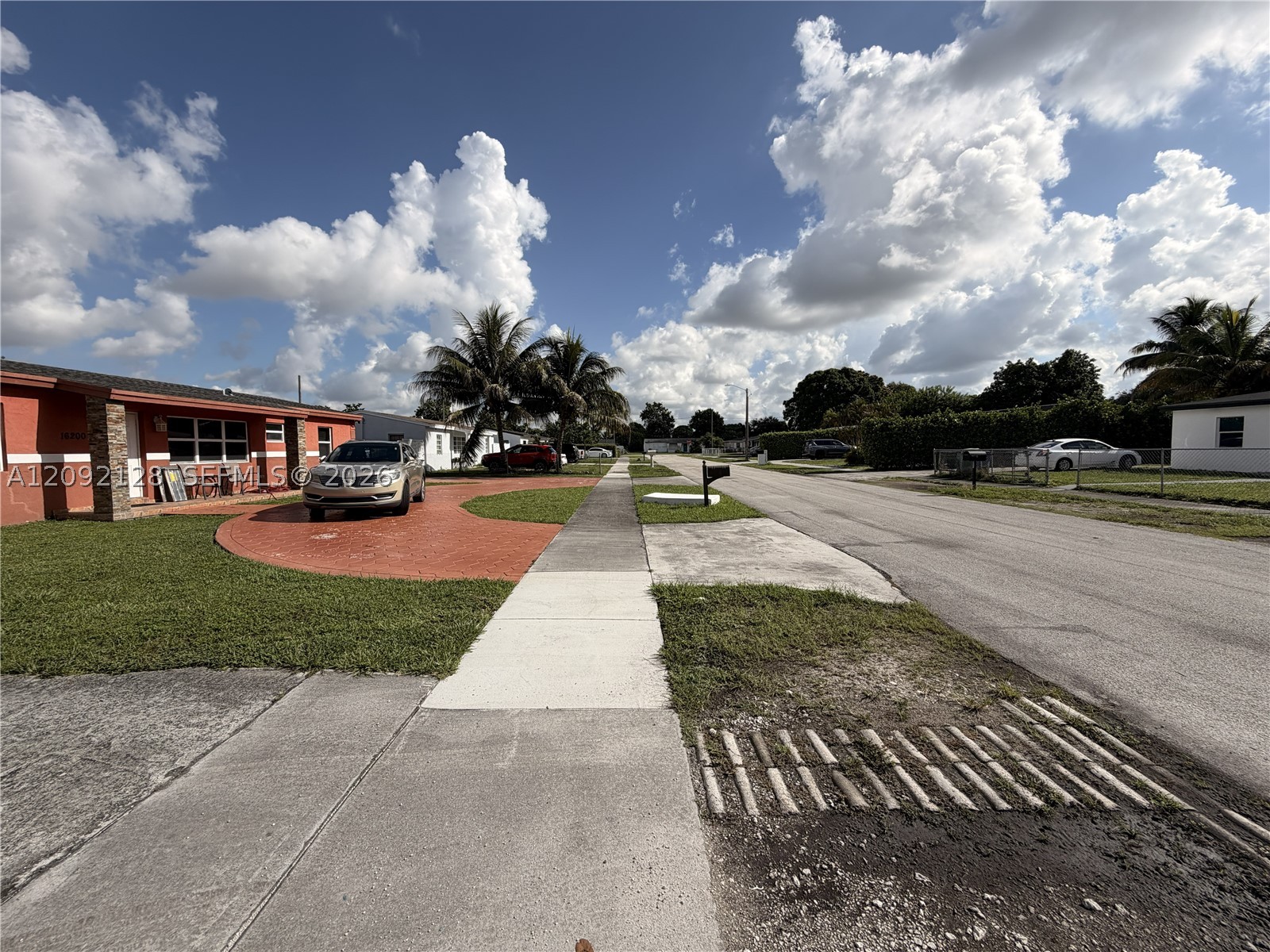 Miami Gardens photo 2