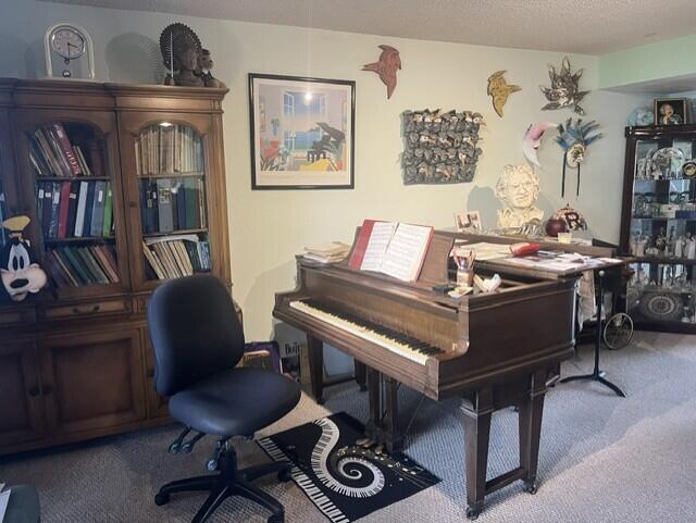Wilton Manors photo 4