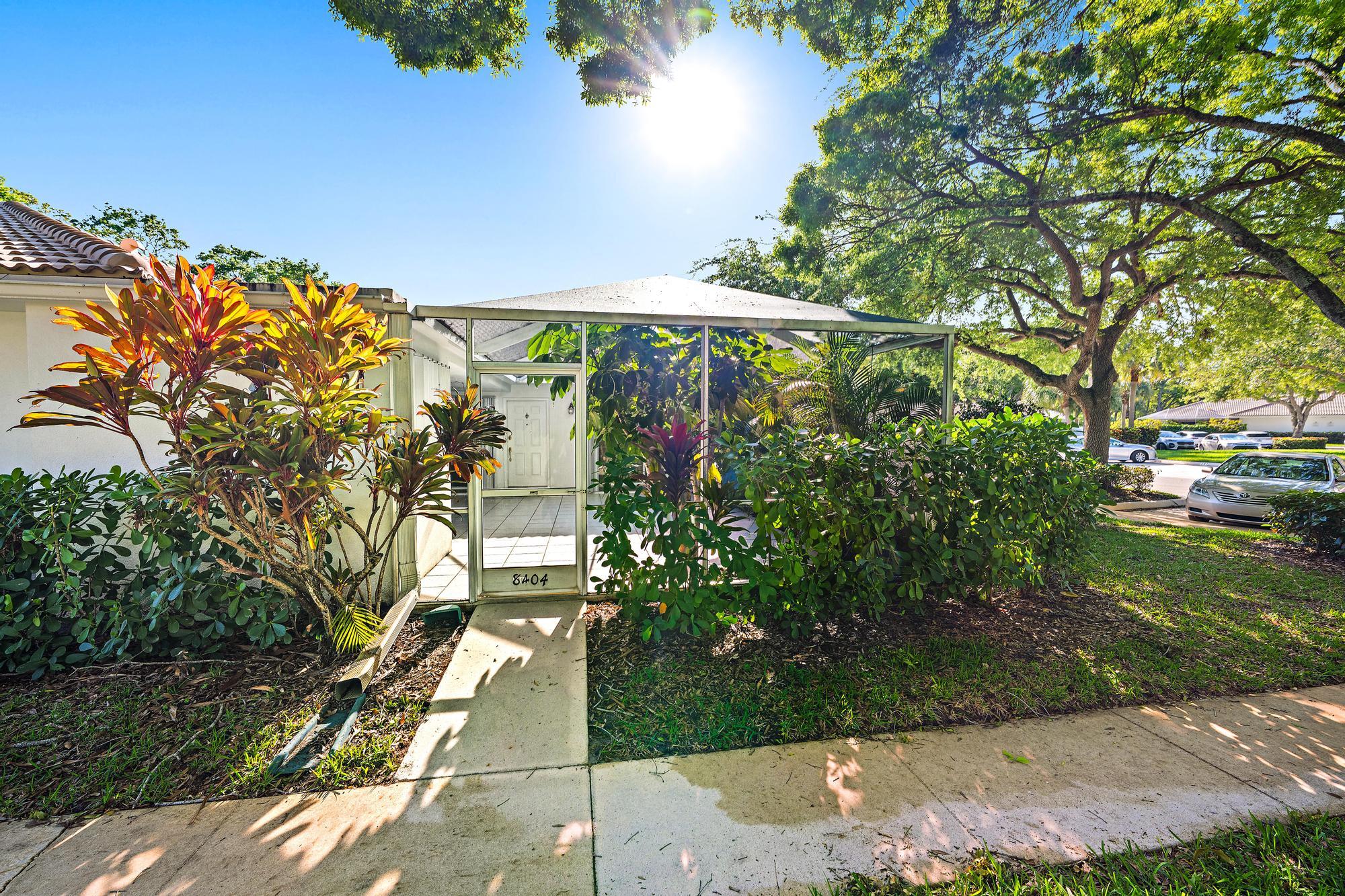 Palm Beach Gardens photo 3