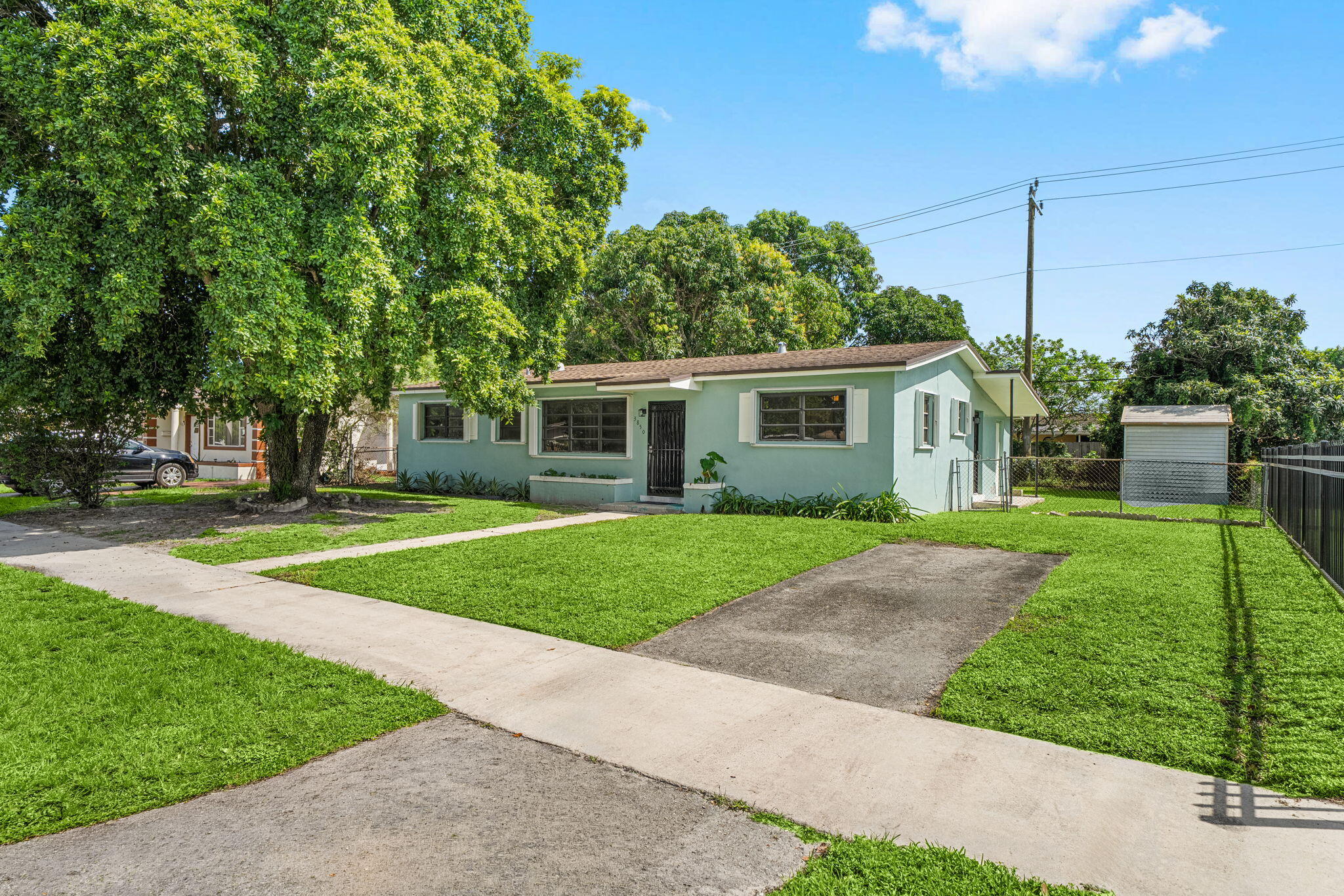 Miami Gardens photo 3