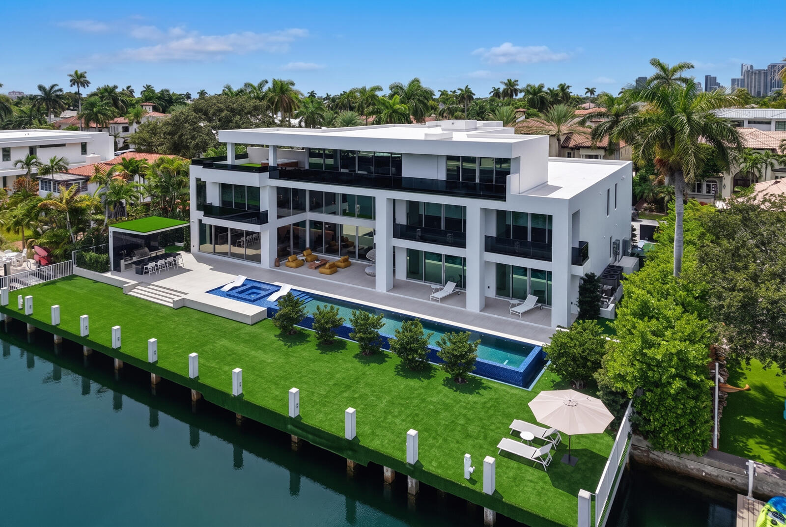 Fort Lauderdale photo 2