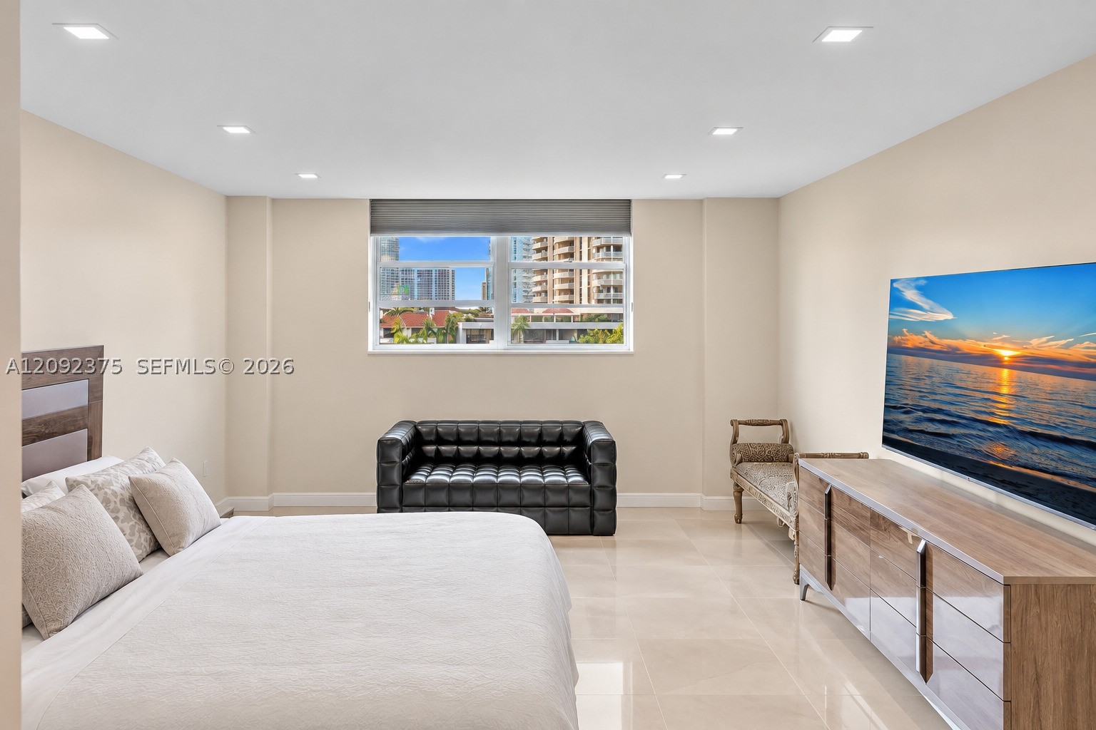 Sunny Isles Beach photo 4