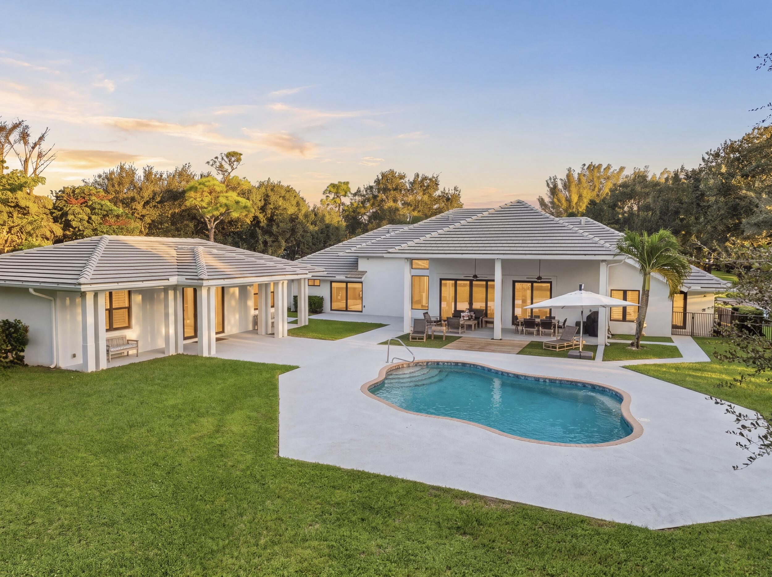 Palm Beach Gardens photo 5