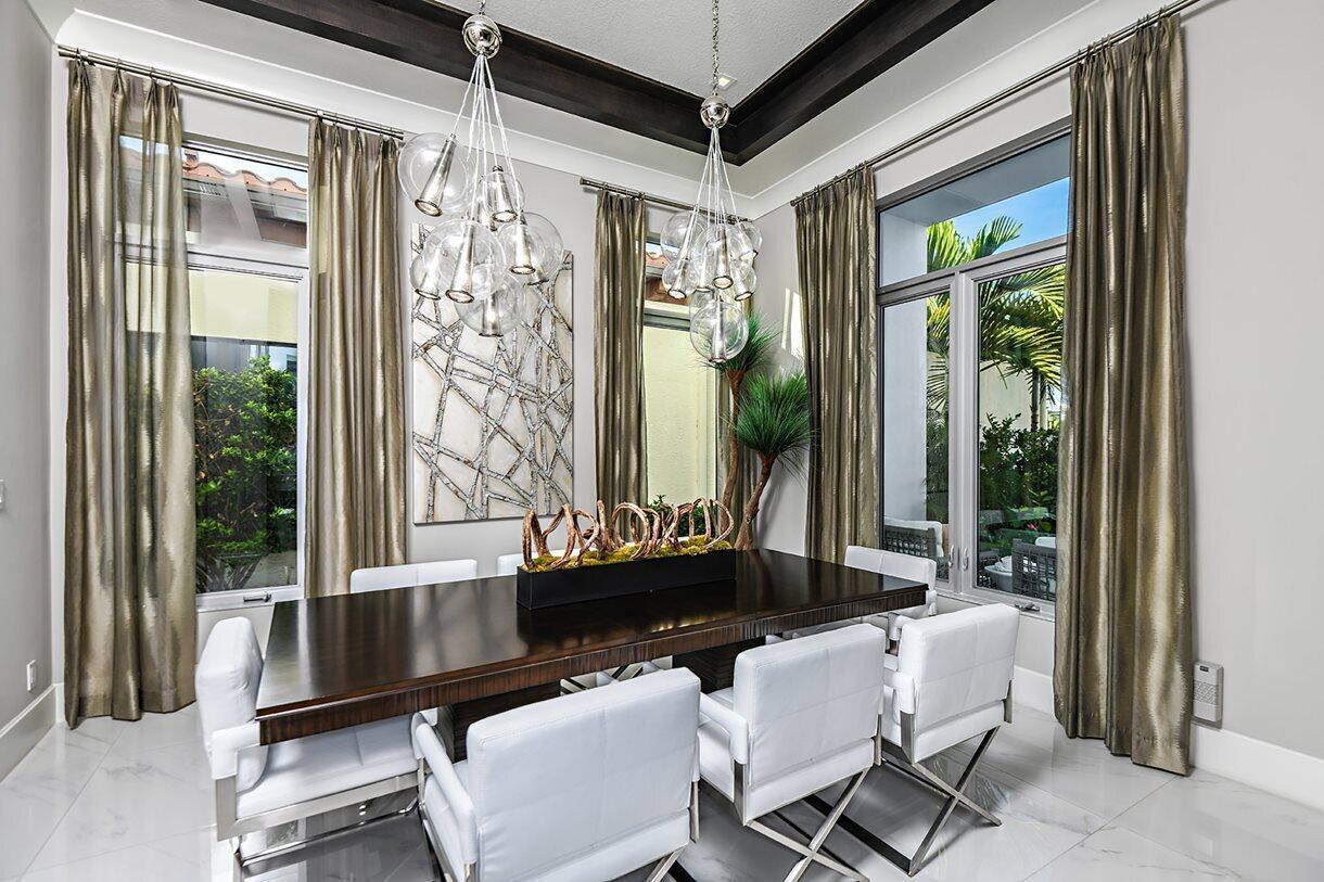 Palm Beach Gardens photo 4