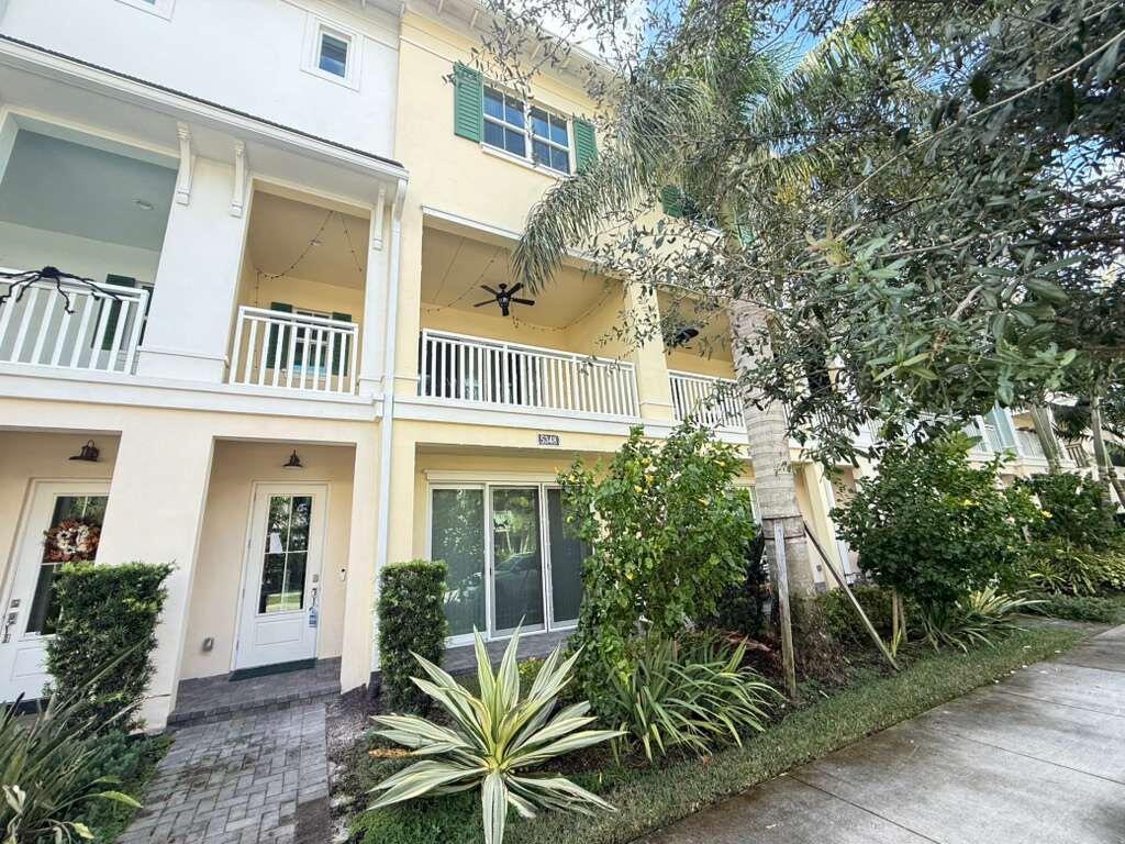 Palm Beach Gardens photo 5