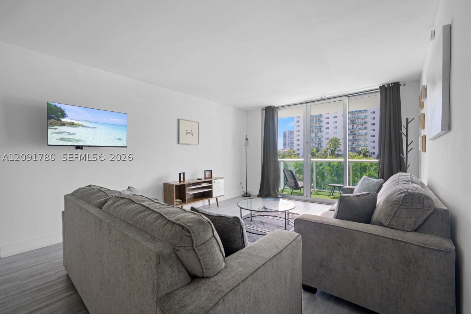 Sunny Isles Beach photo 3