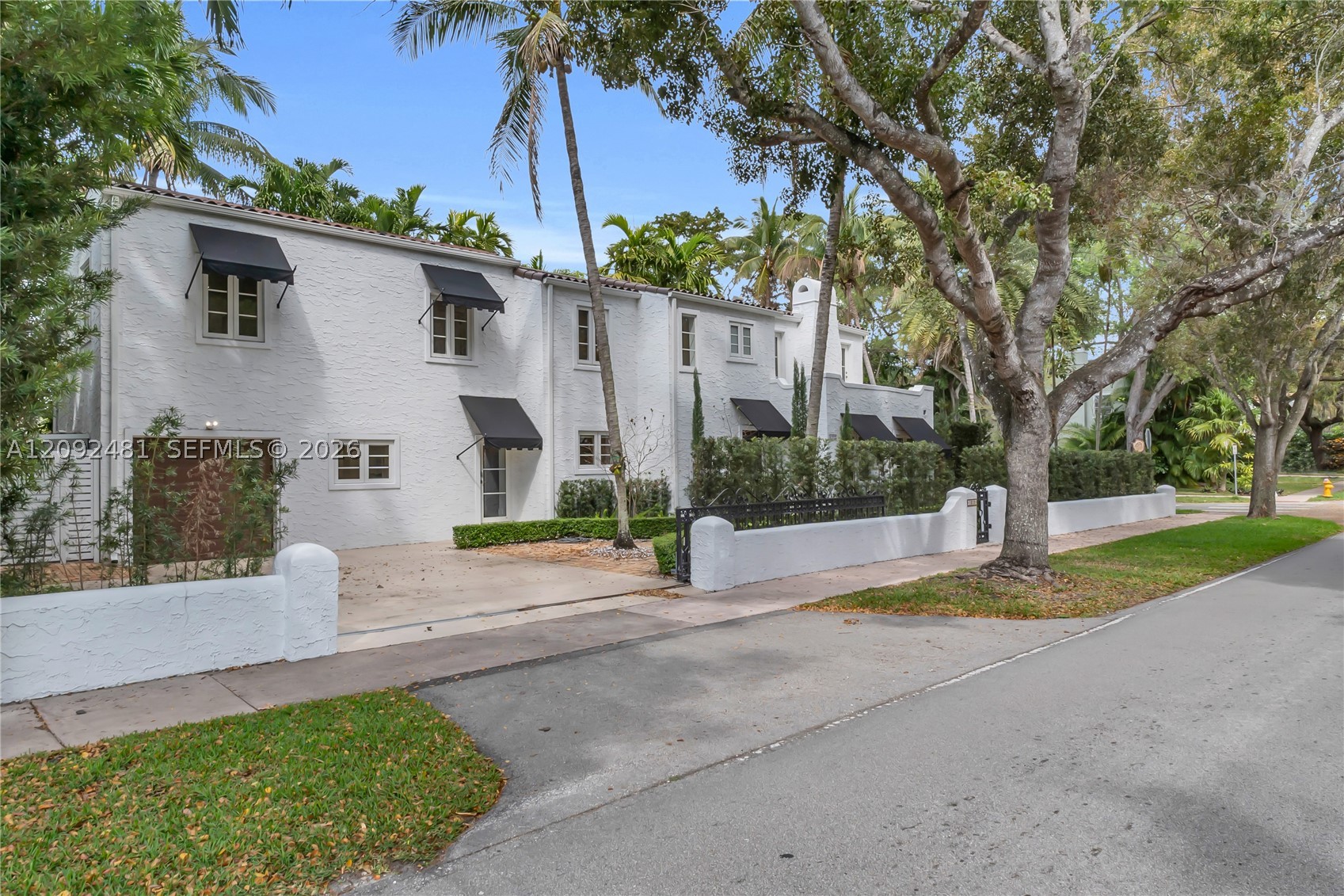 Coral Gables photo 2