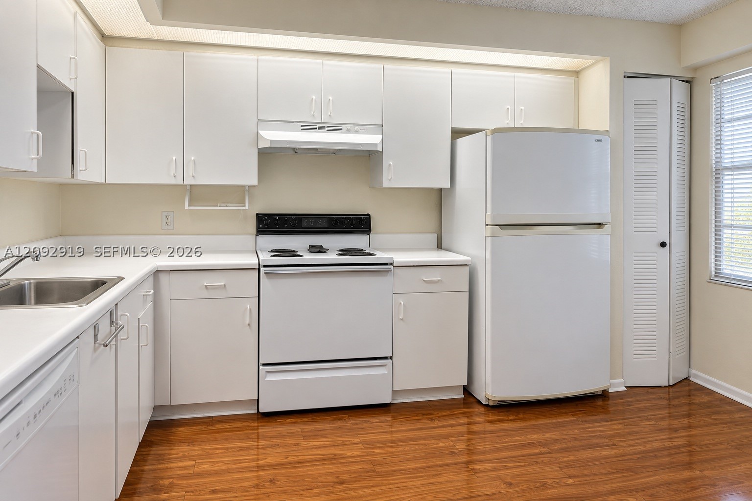 Pembroke Pines photo 5