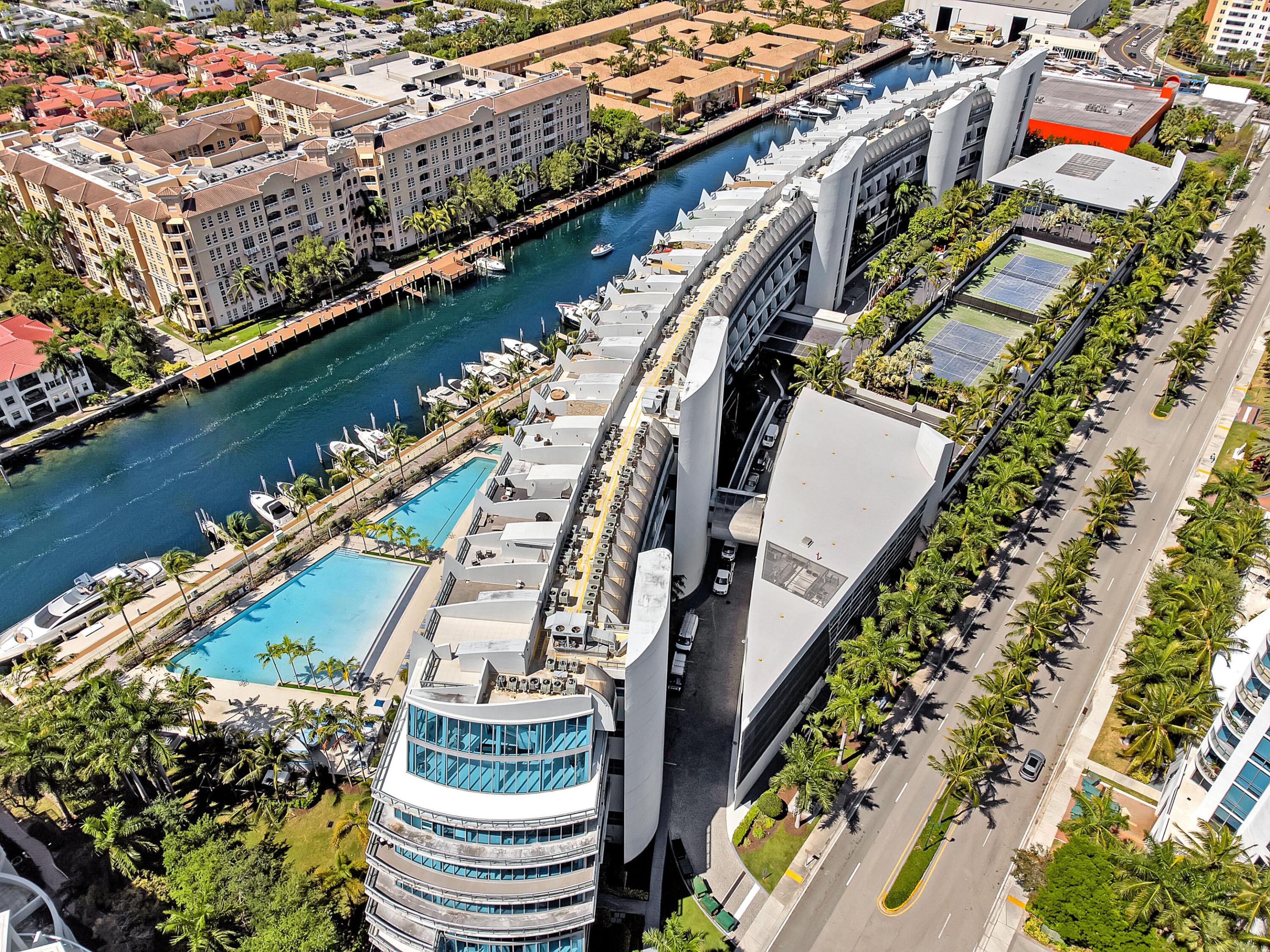 Aventura photo 2