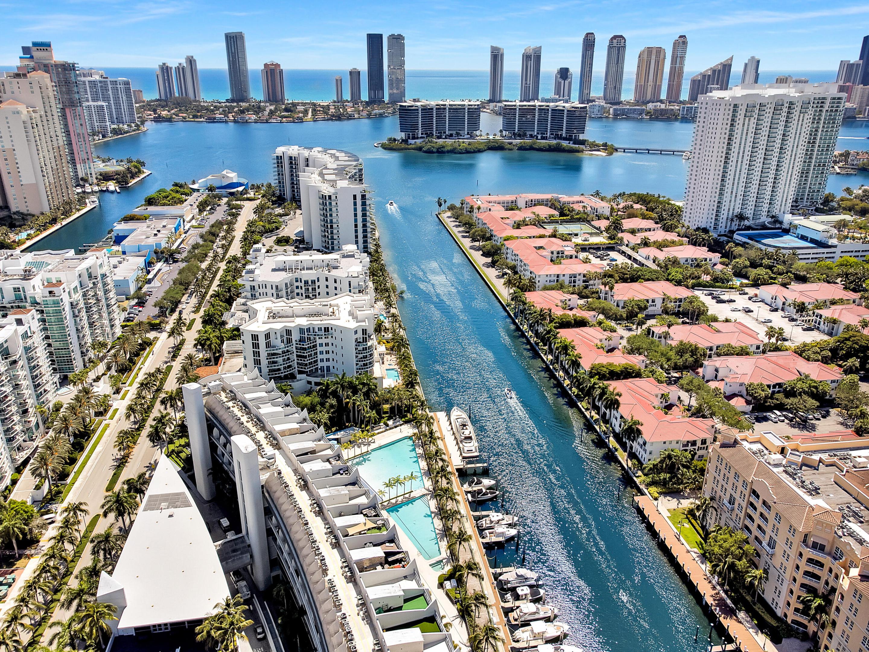 Aventura photo 4