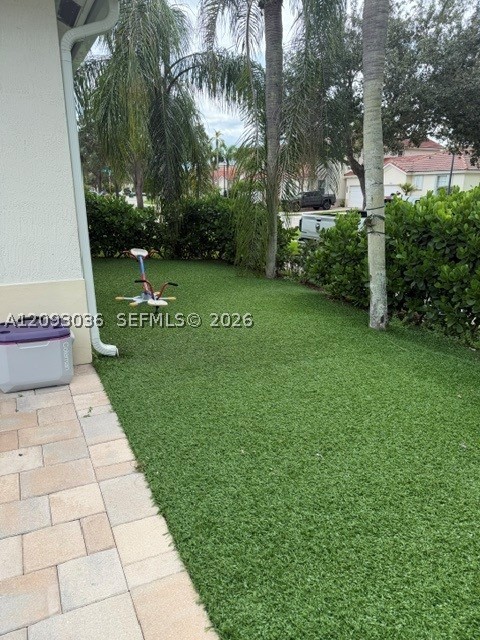 Miramar photo 2