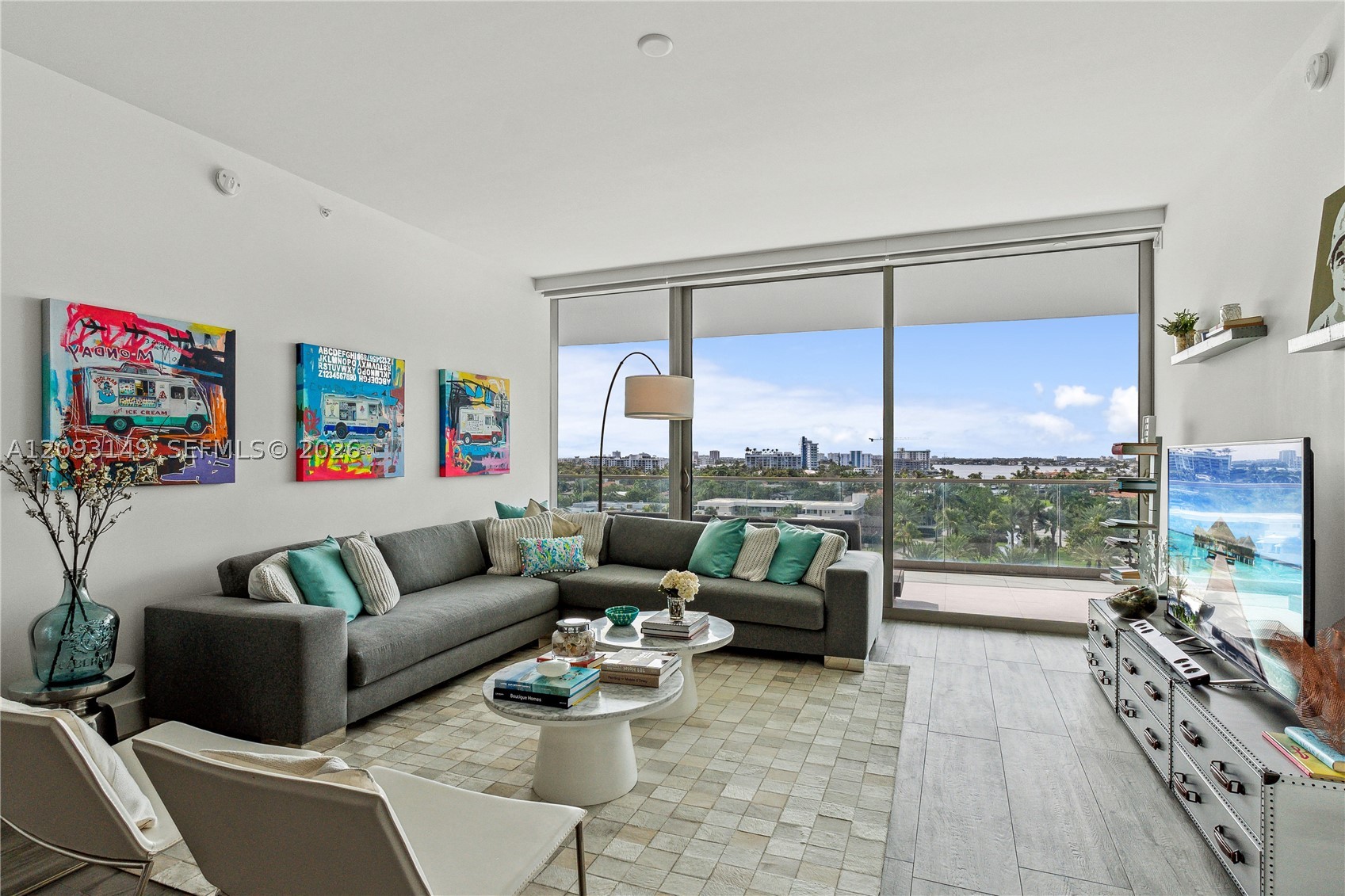 Bal Harbour photo 3