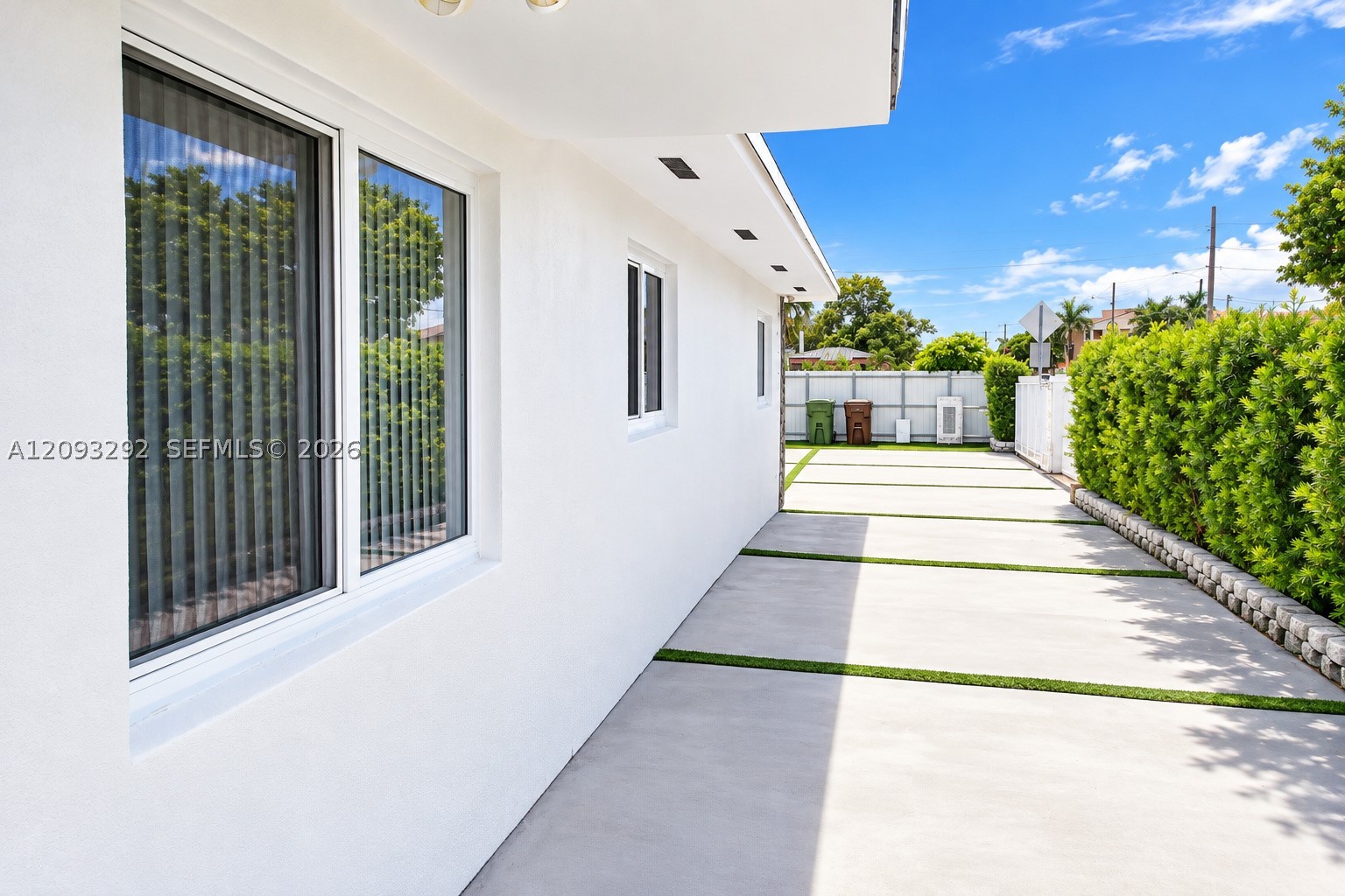Hialeah photo 5