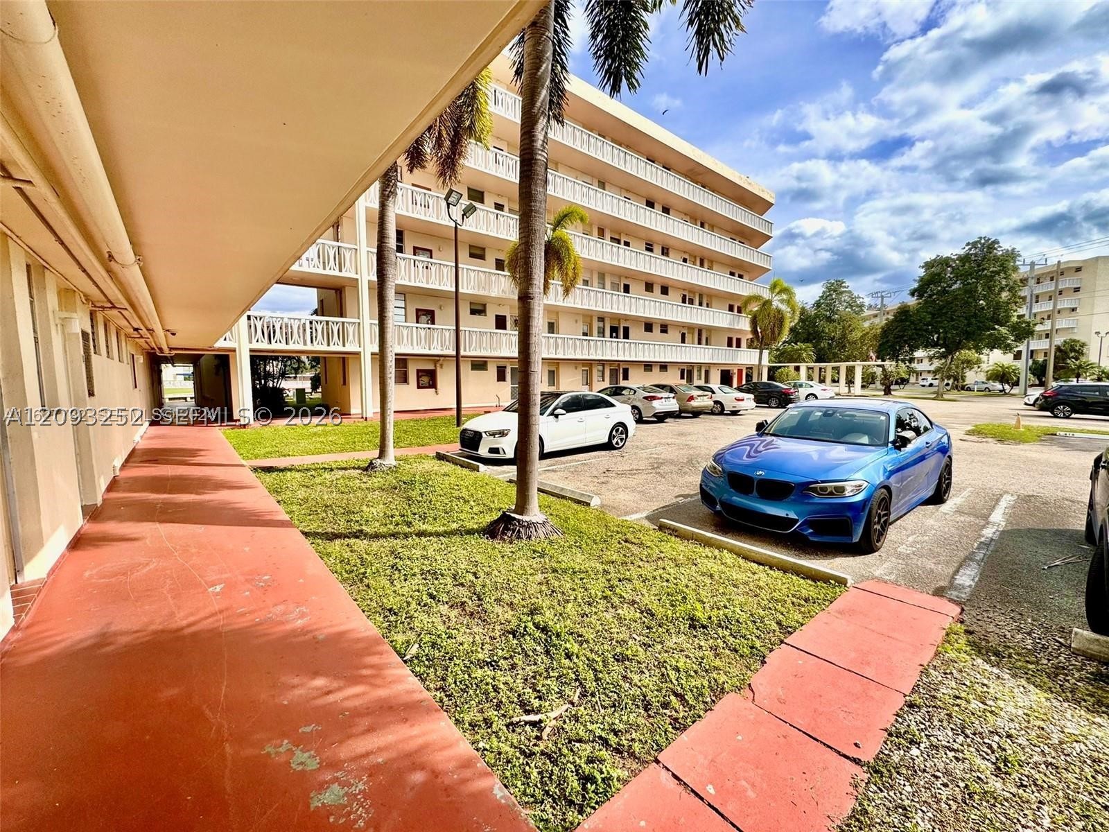 Aventura photo 5