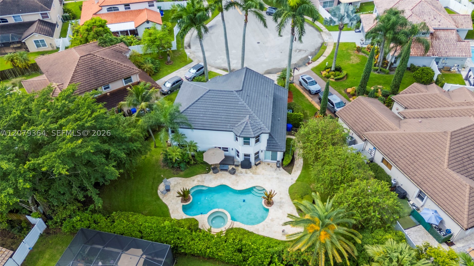 Pembroke Pines photo 2