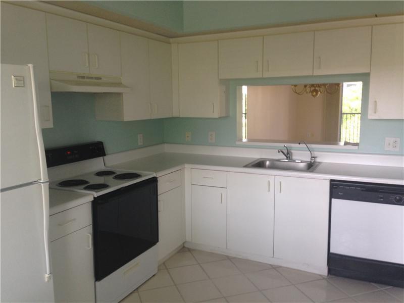 Pembroke Pines photo 2