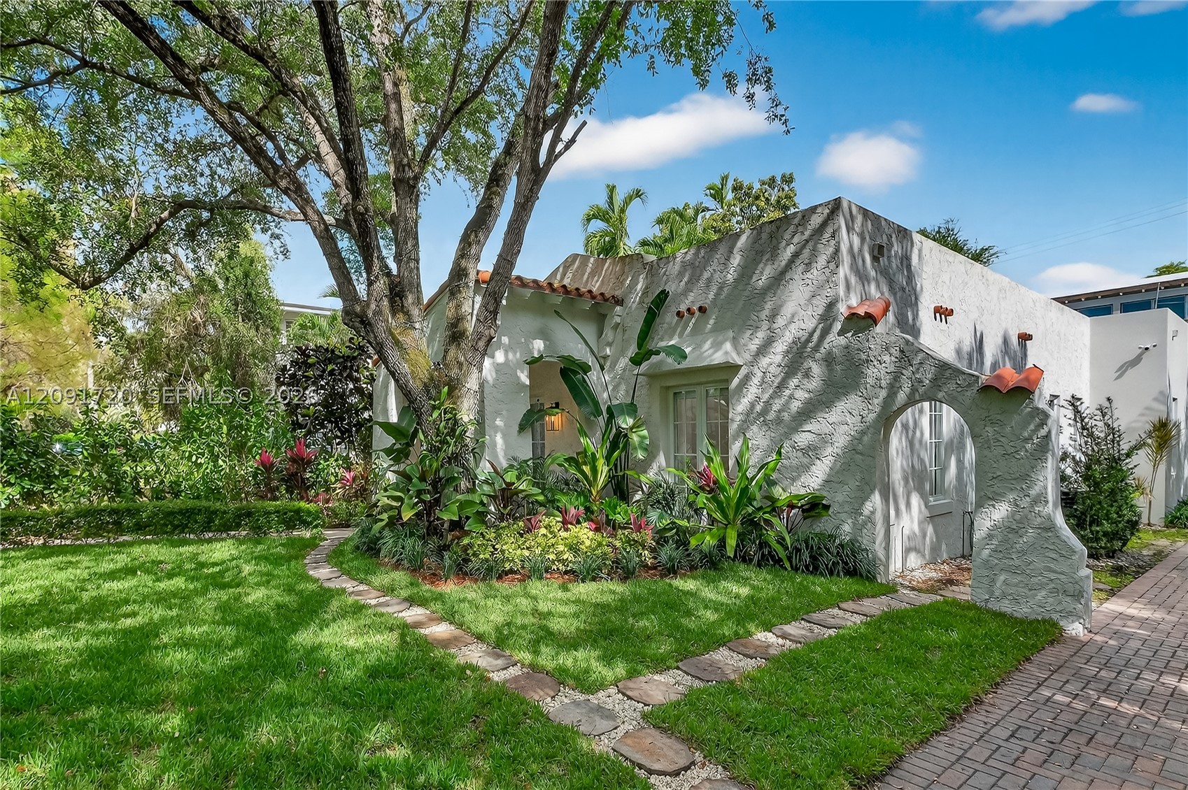 Coral Gables photo 3