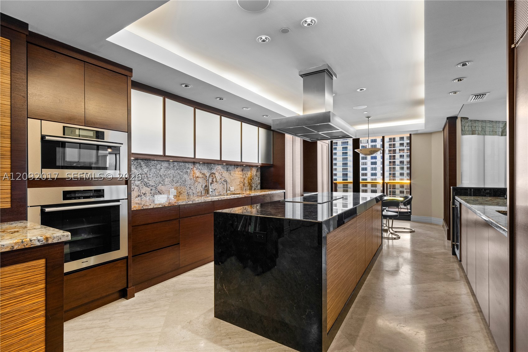 Bal Harbour photo 3