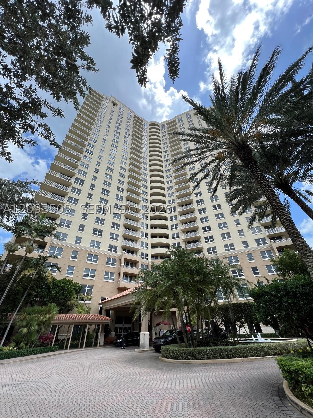 Aventura photo 4