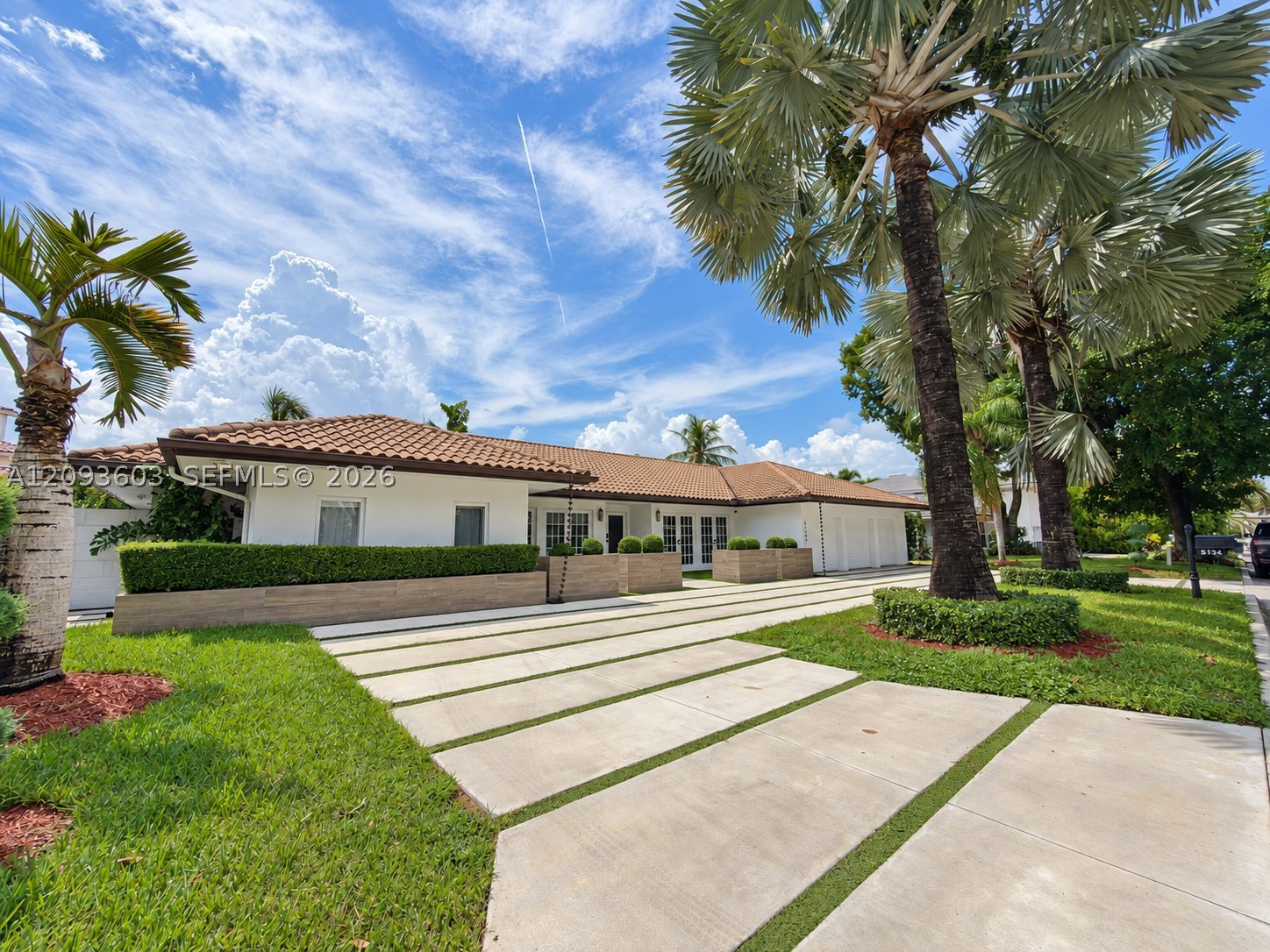 Doral photo 2