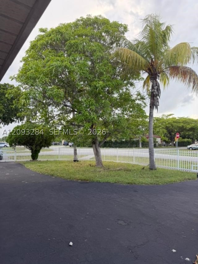 North Miami photo 5