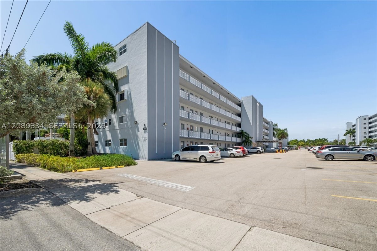 Hallandale Beach