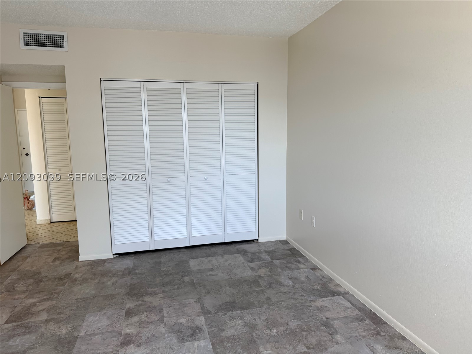 Hallandale Beach photo 4