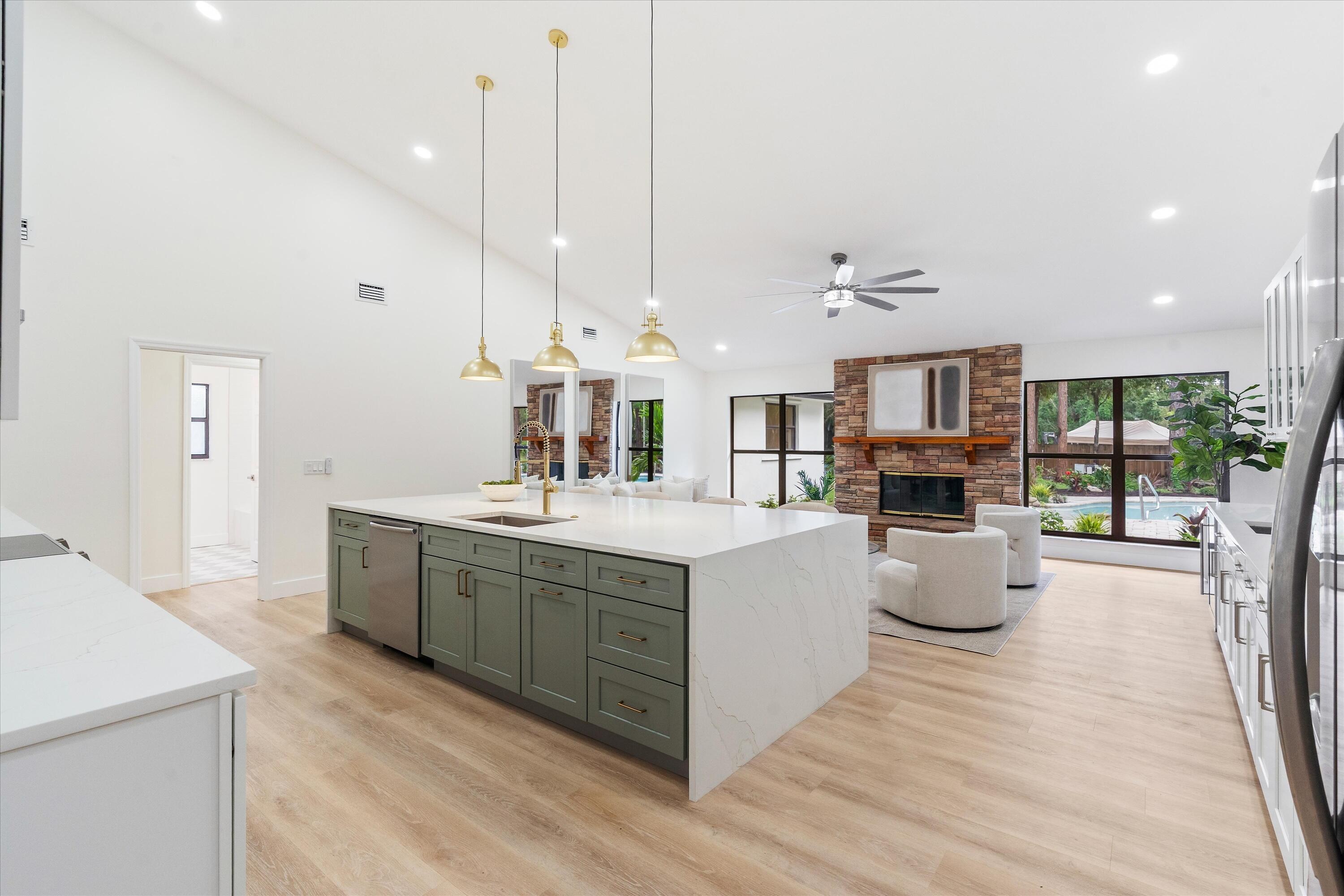 MLS listing photo 5