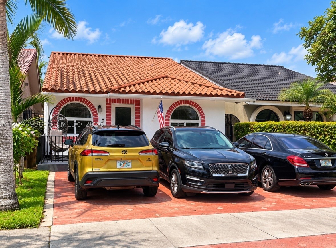 Hialeah photo 2