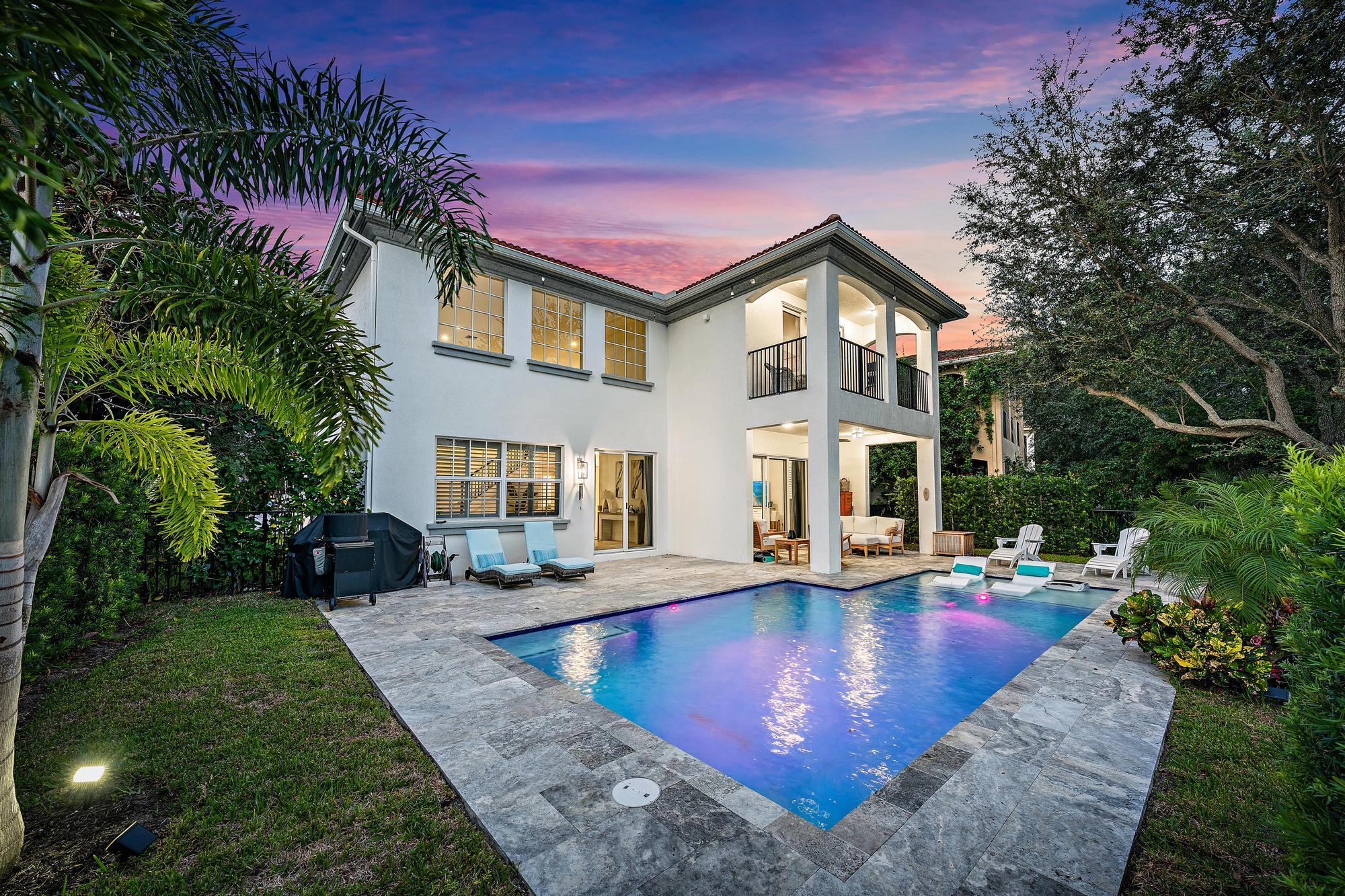 Palm Beach Gardens photo 2