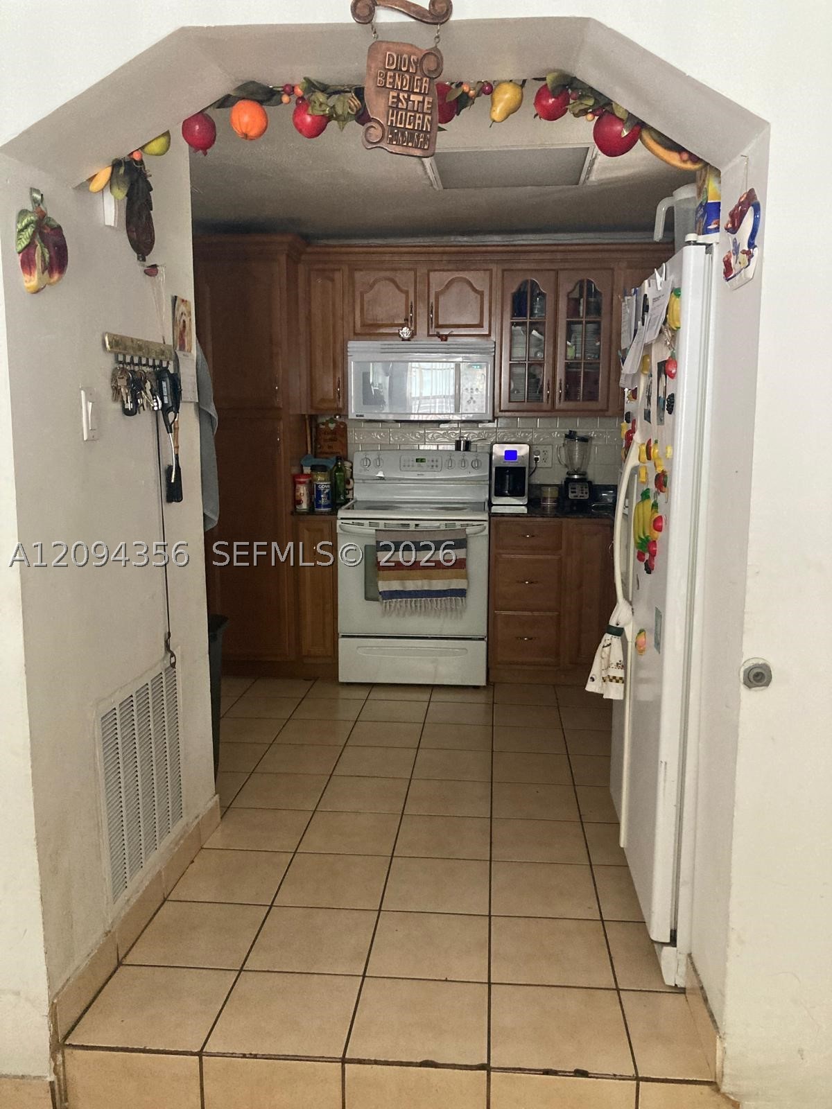 North Miami photo 3