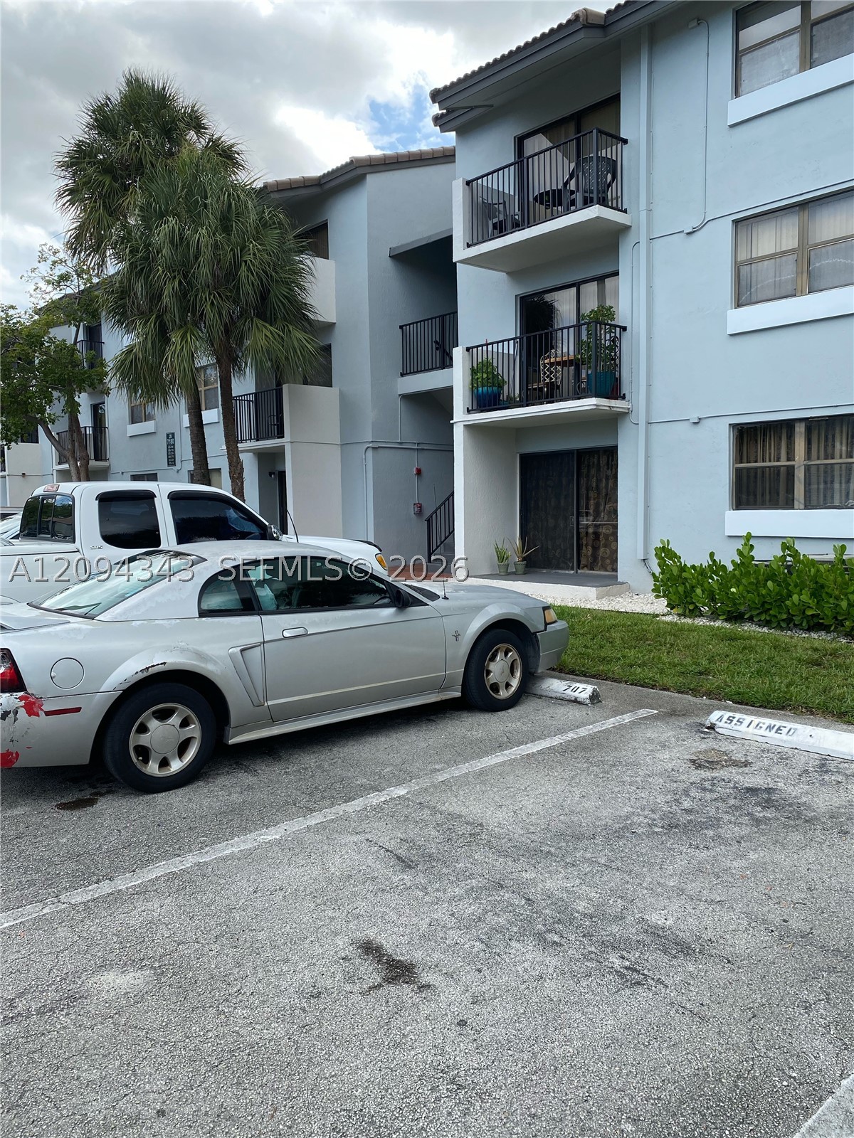 Hialeah photo 3