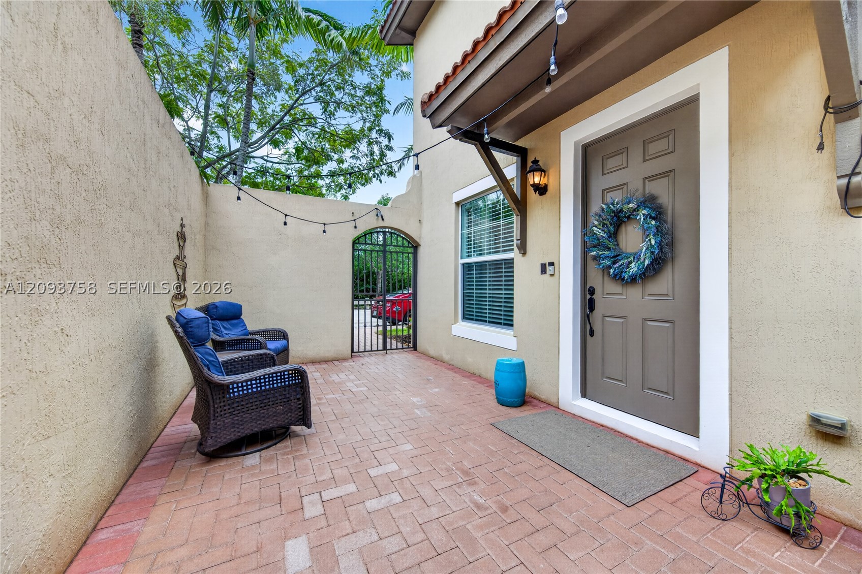 Pembroke Pines photo 3
