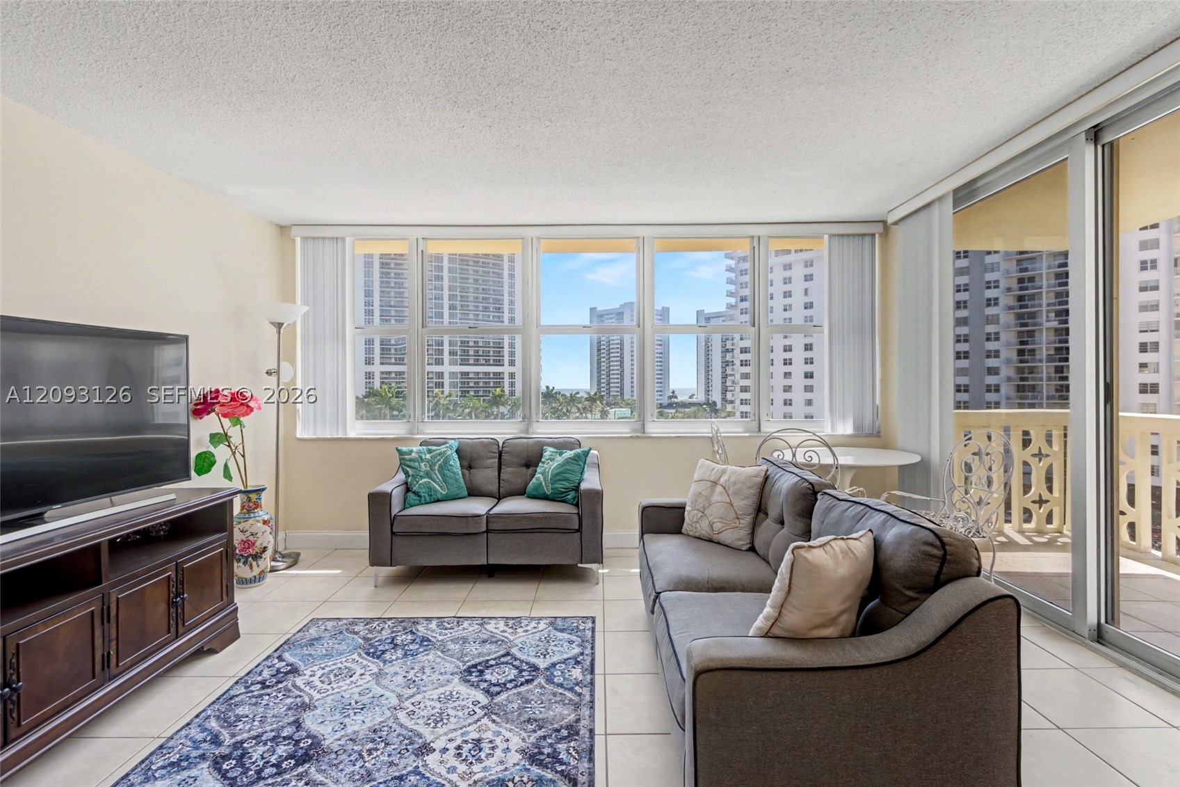 Hallandale Beach photo 5
