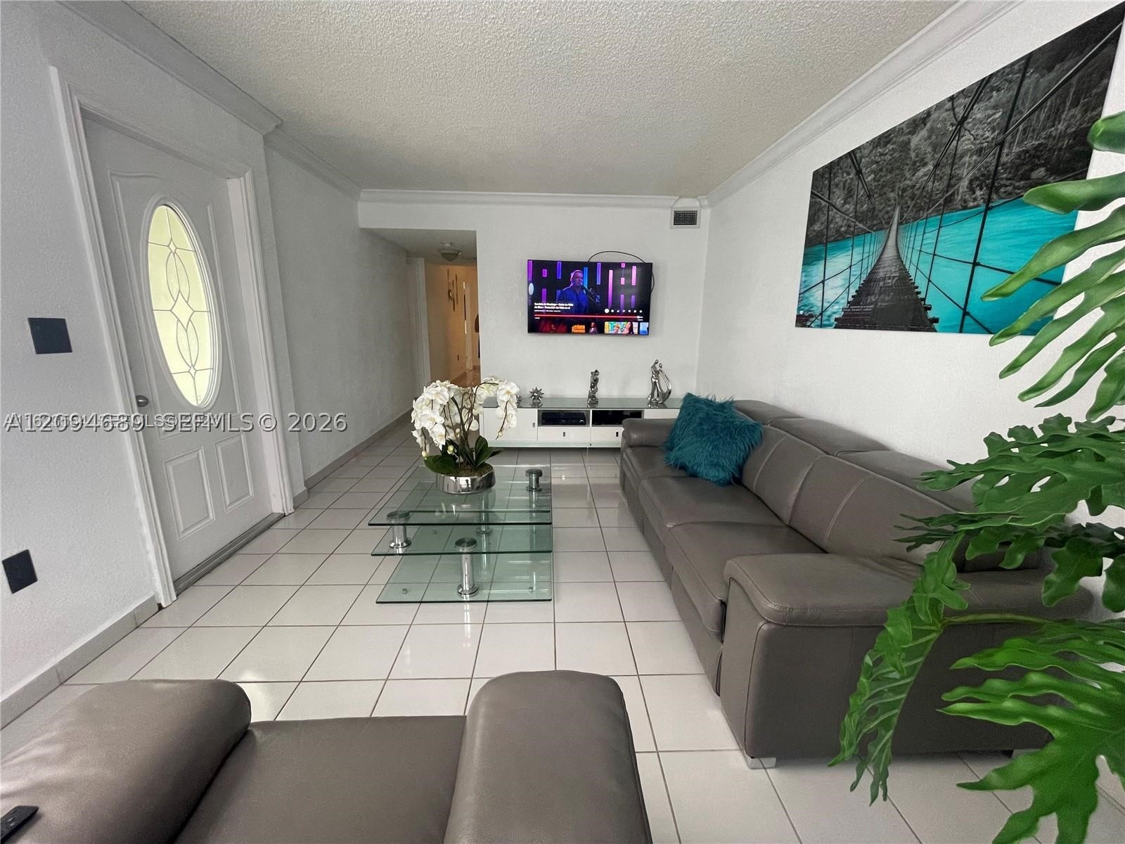 Hialeah photo 2