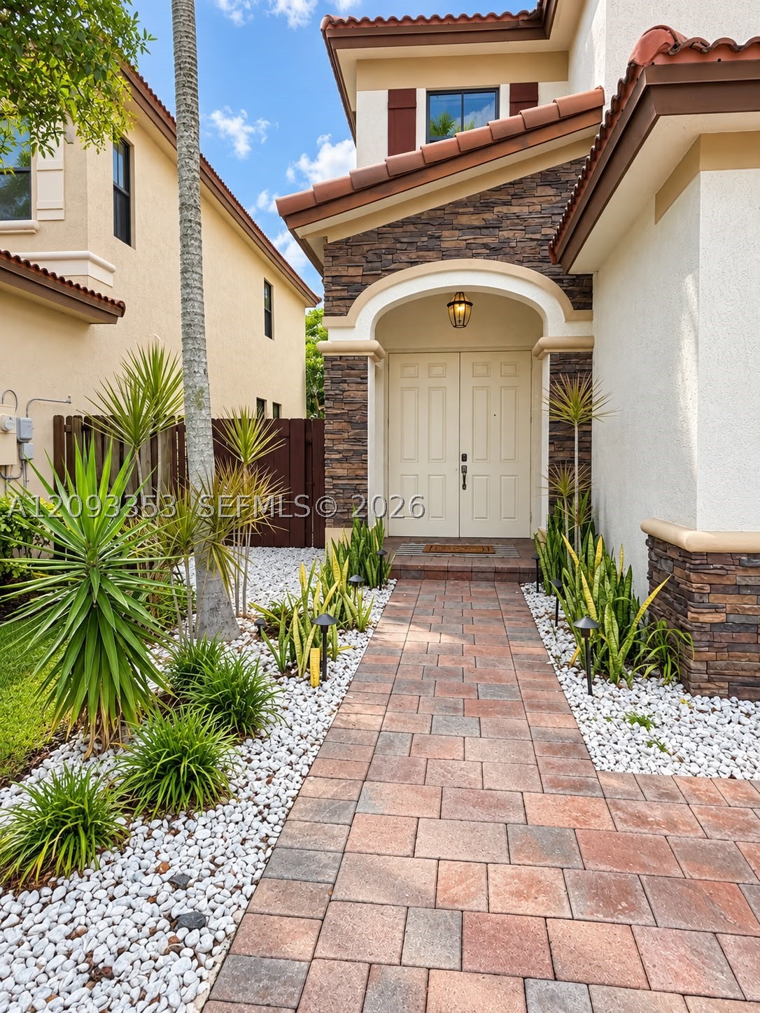Doral photo 3