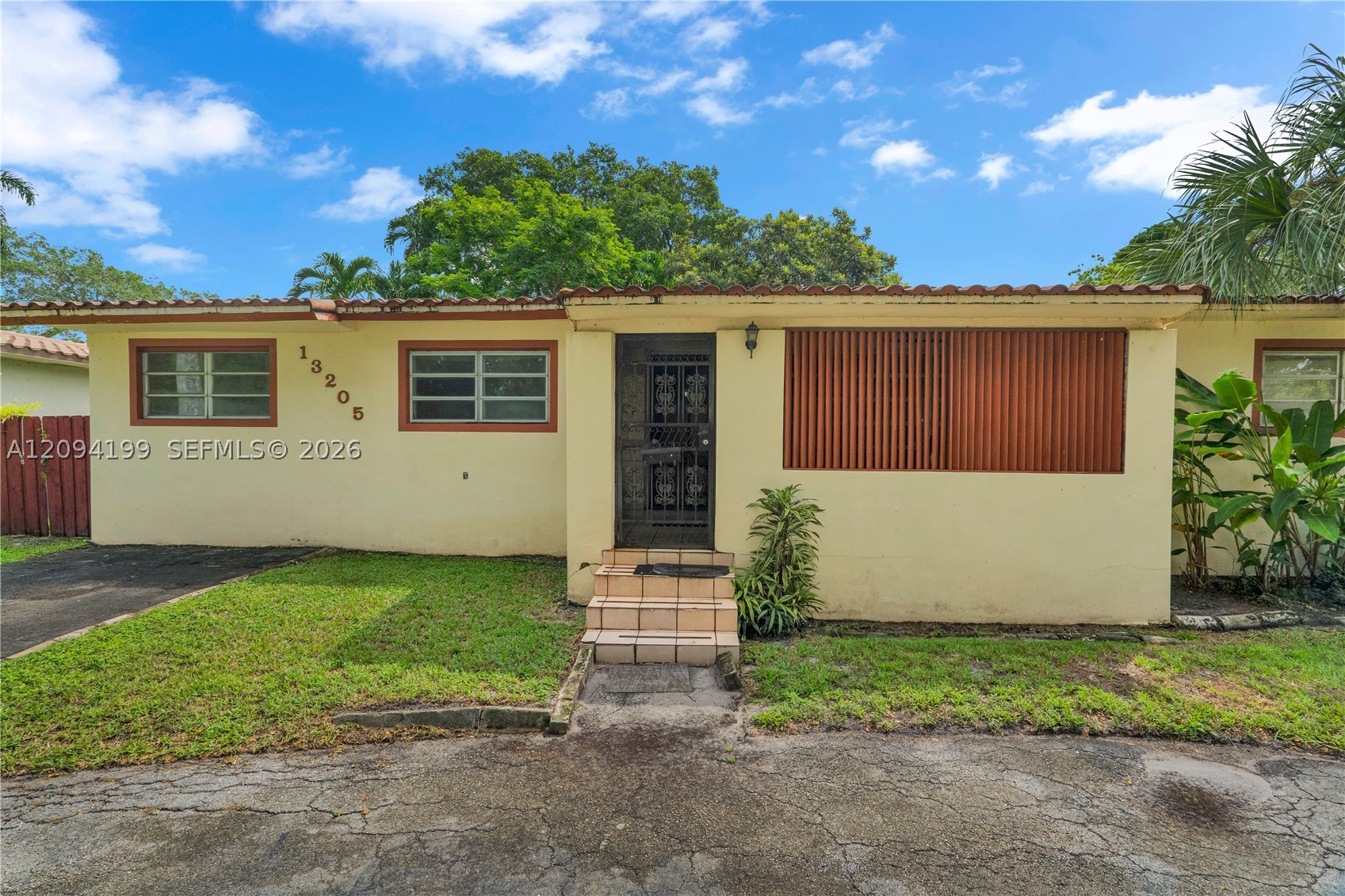North Miami photo 2