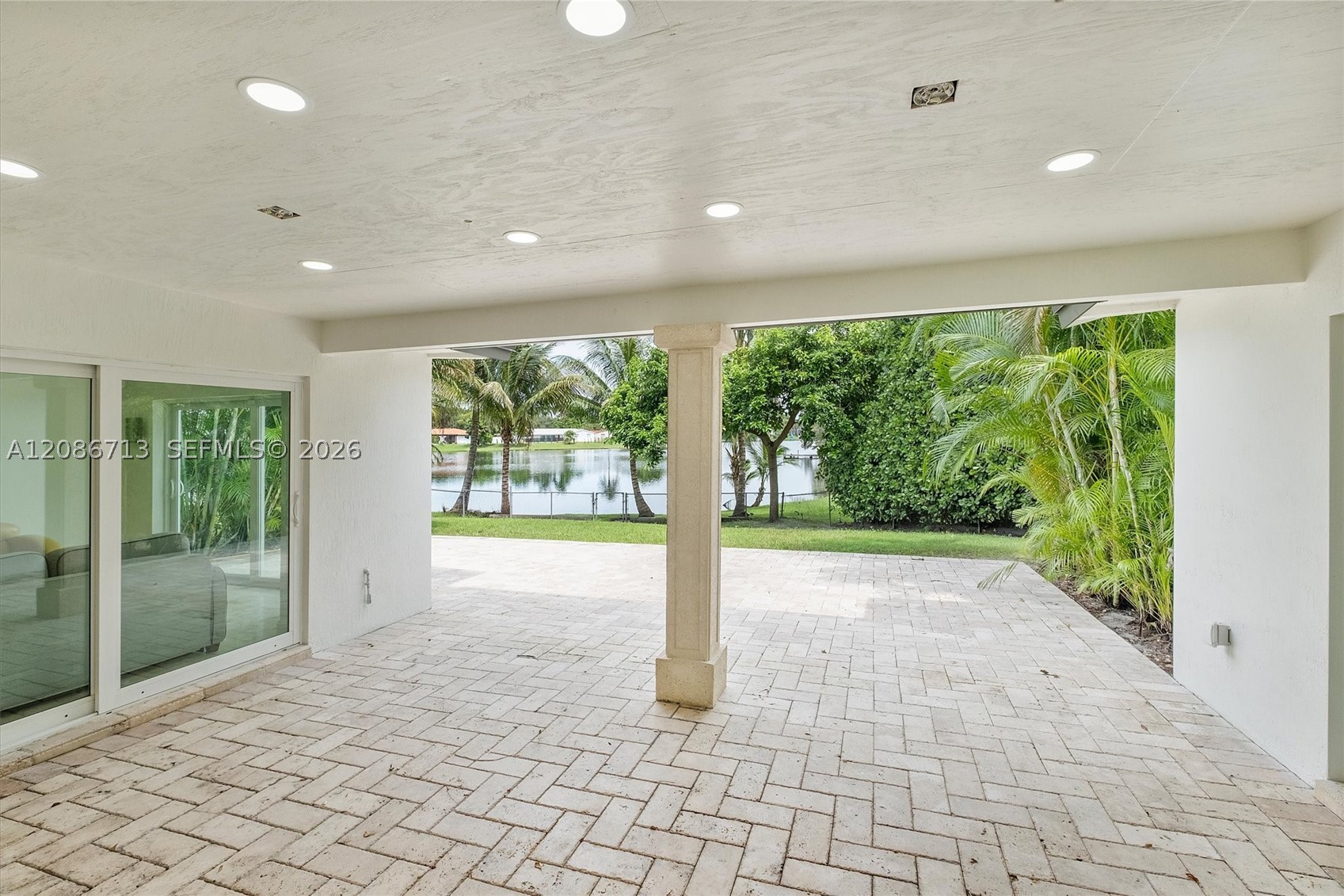 Miami Lakes photo 3