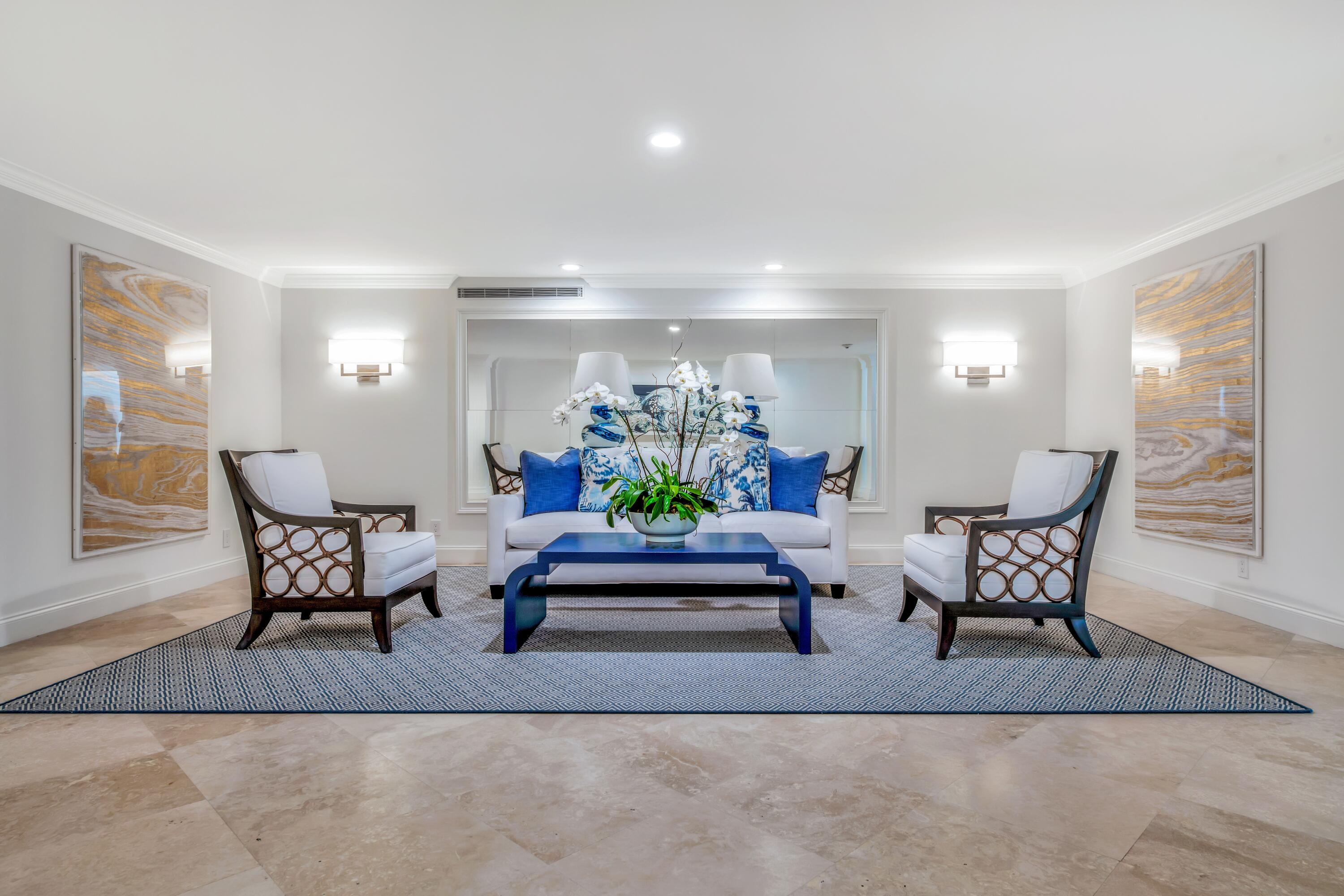 Palm Beach photo 2