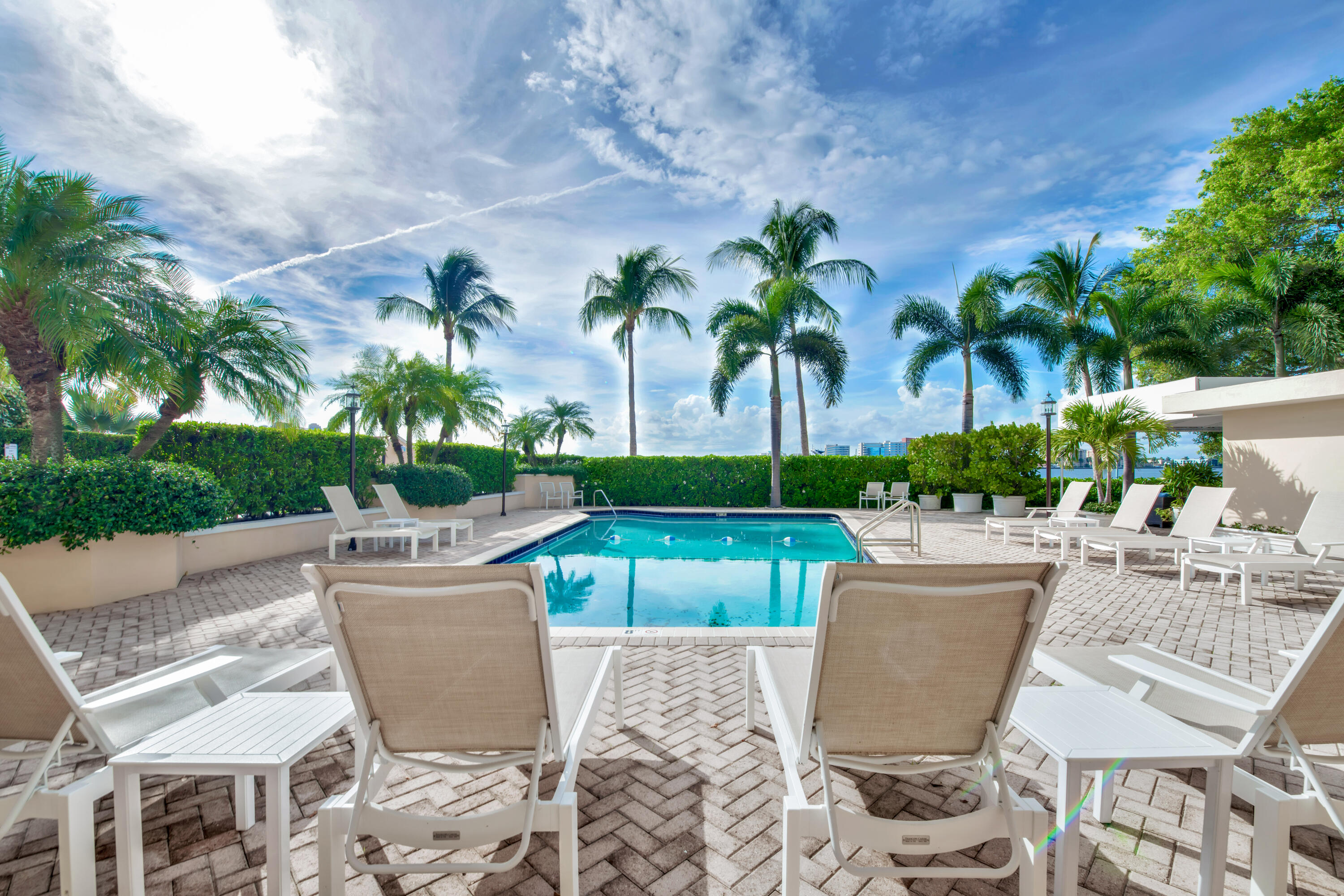 Palm Beach photo 3