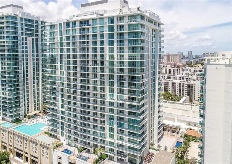 Sunny Isles Beach photo 4